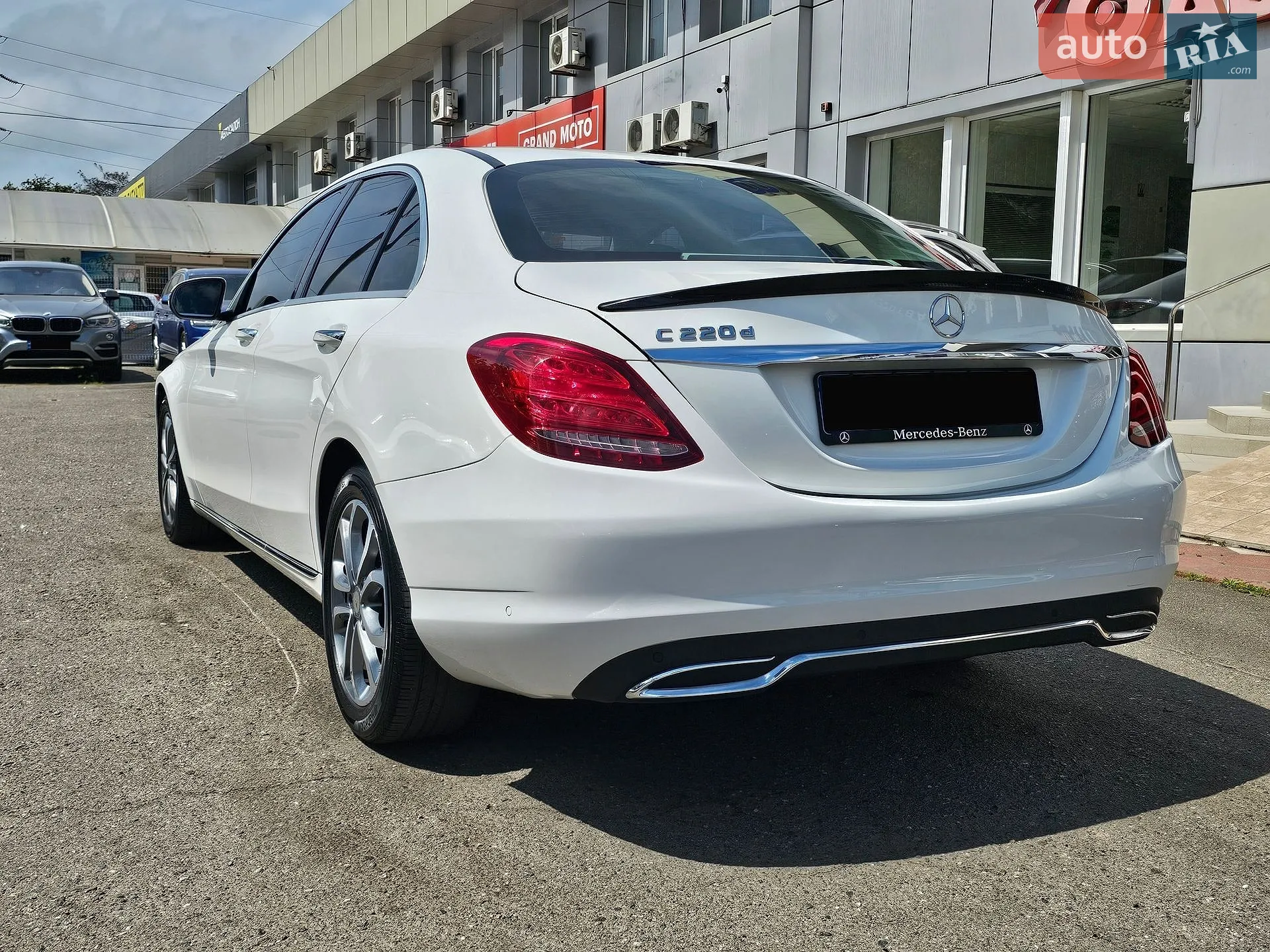2017 Mercedes-Benz C-klasse - мініатюра 11