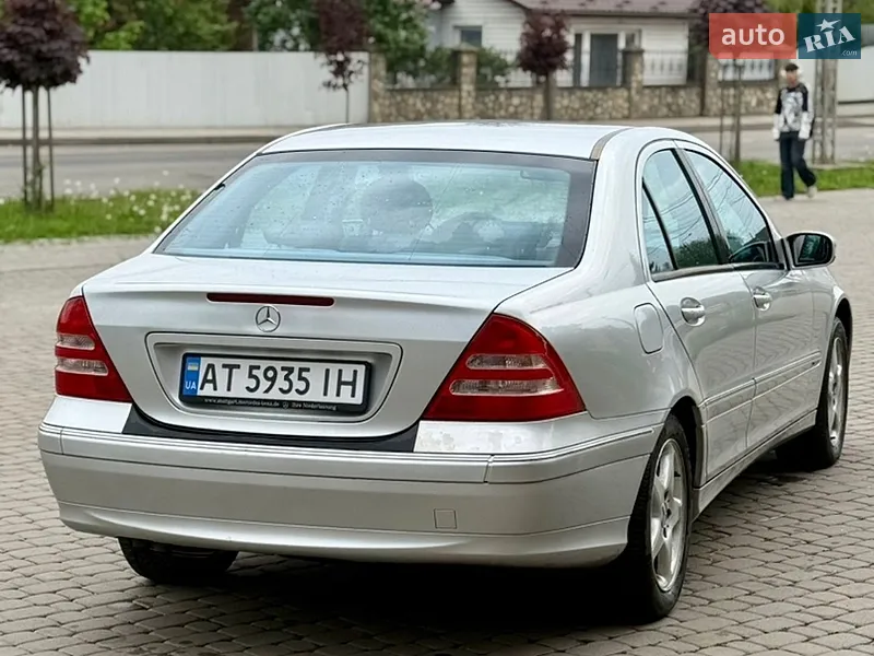 Mercedes-Benz C-Class 2003 VIN WDB2030461F492287 фото оголошення 9 з 50