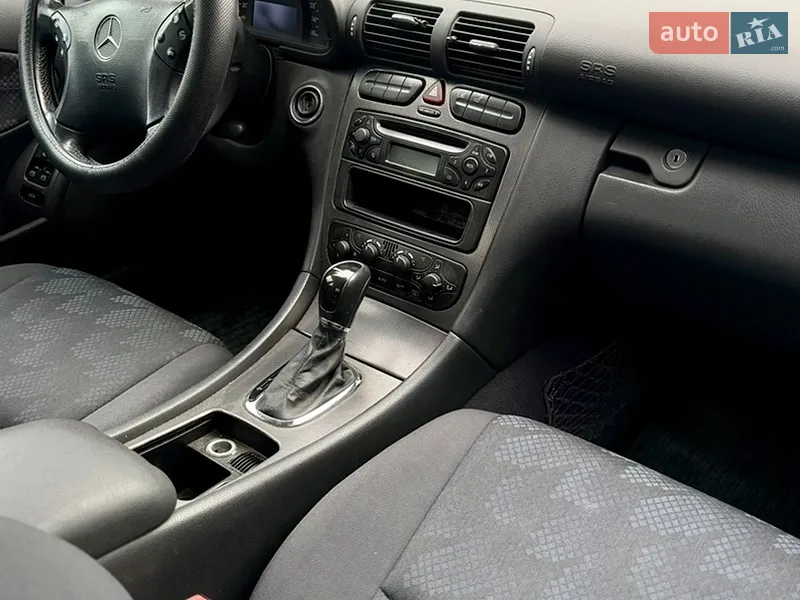 Mercedes-Benz C-Class 2003 VIN WDB2030461F492287 фото оголошення 13 з 50