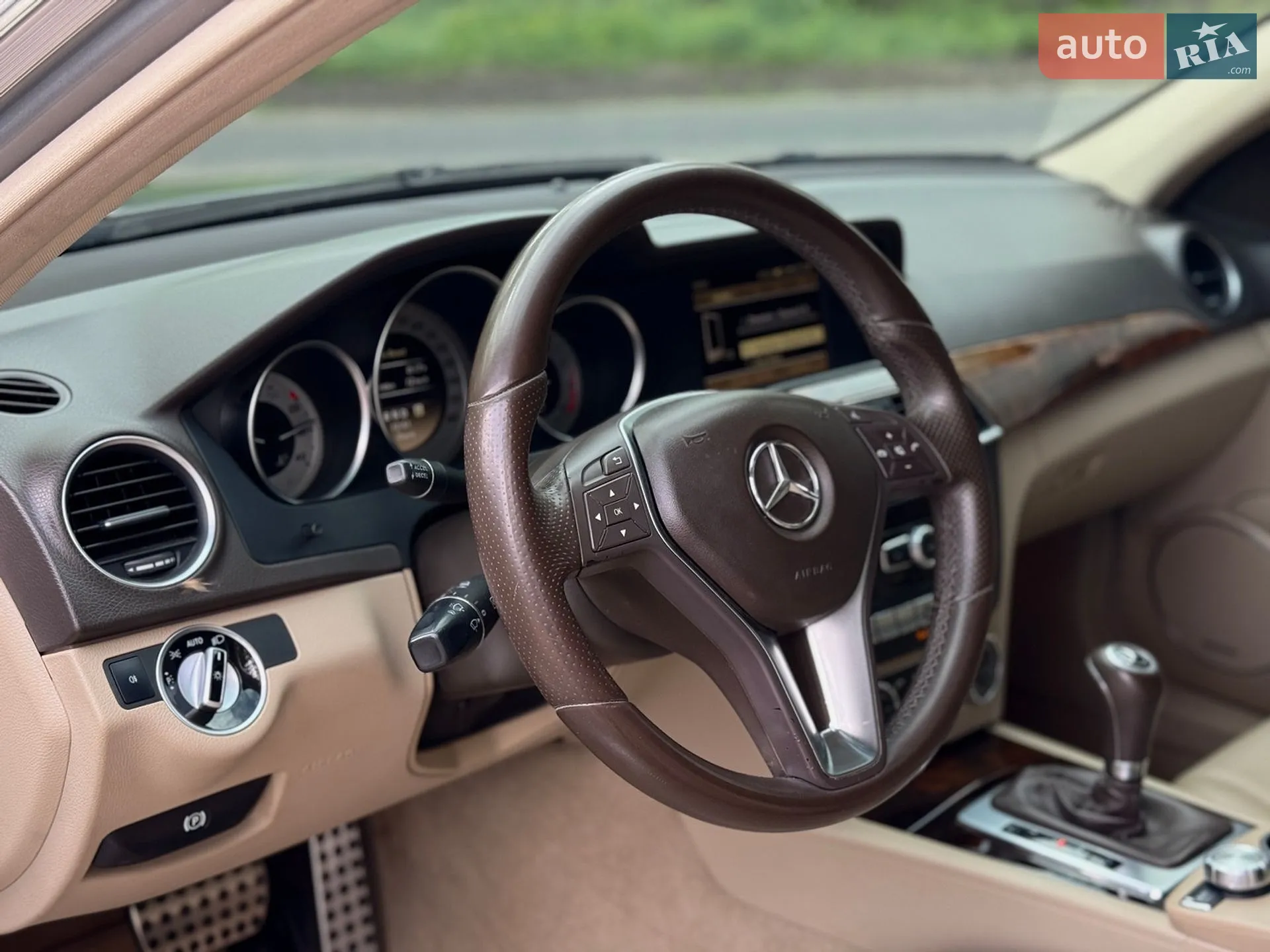 2012 Mercedes-Benz C-klasse - мініатюра 34