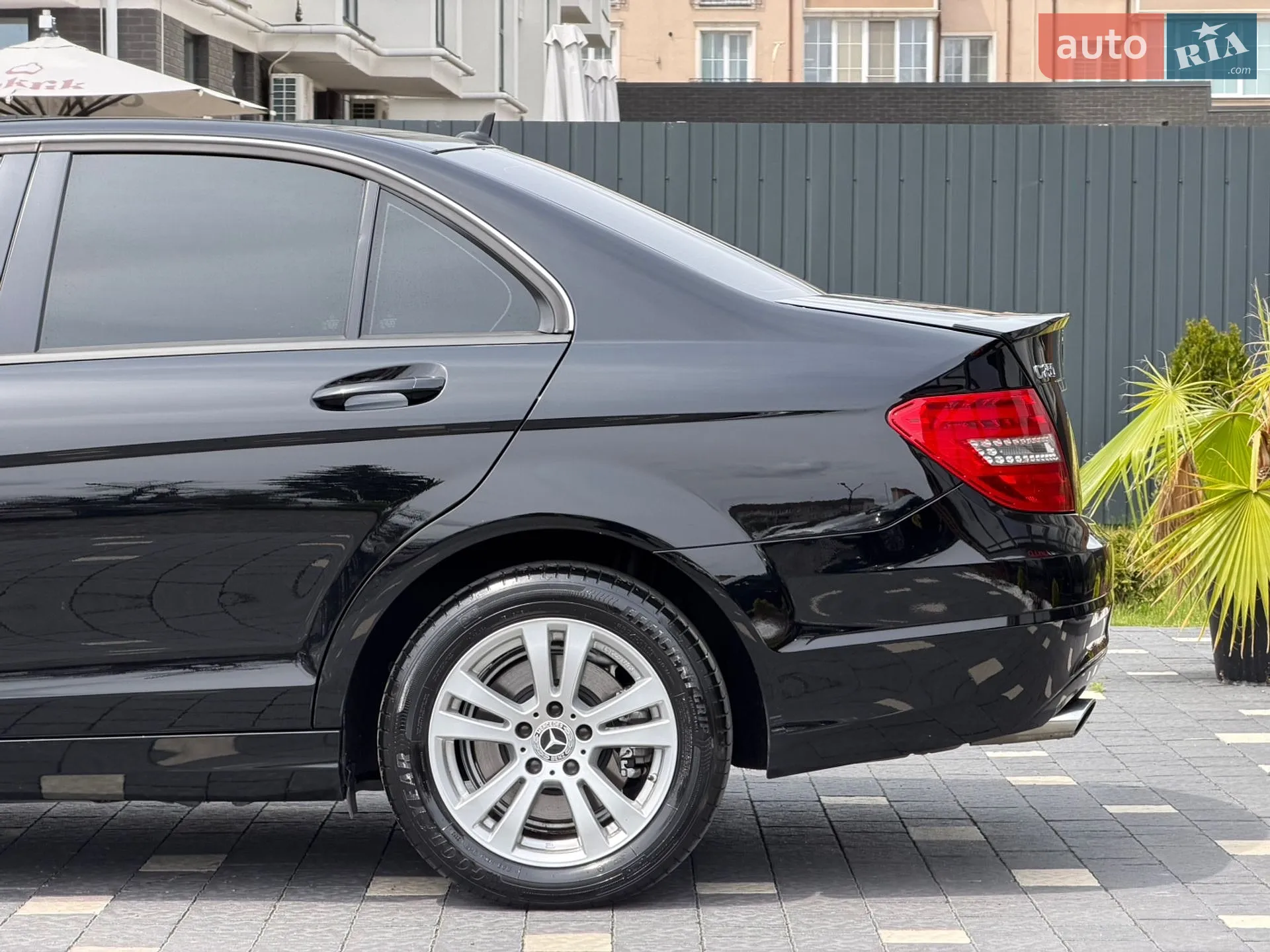 2011 Mercedes-Benz C-klasse - мініатюра 6