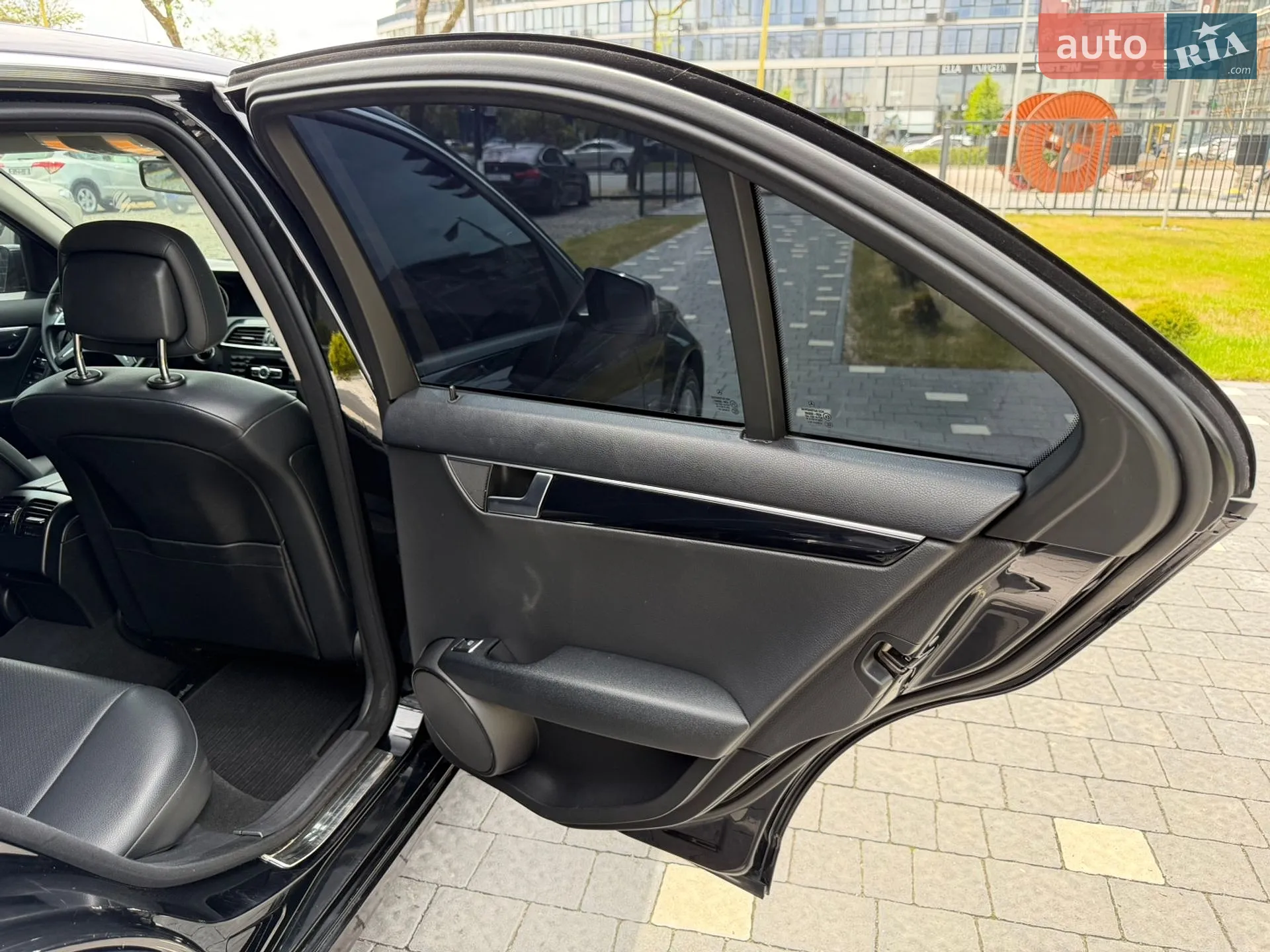 2011 Mercedes-Benz C-klasse - мініатюра 28