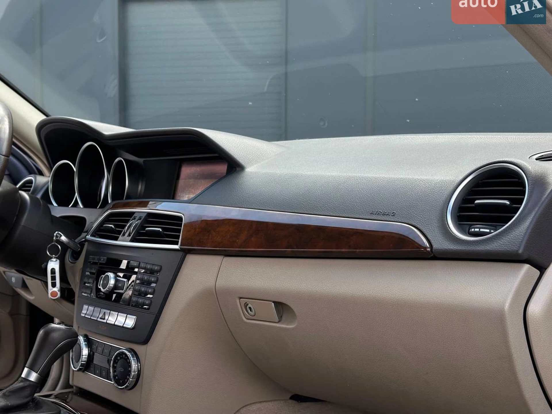 2012 Mercedes-Benz C-klasse - мініатюра 35