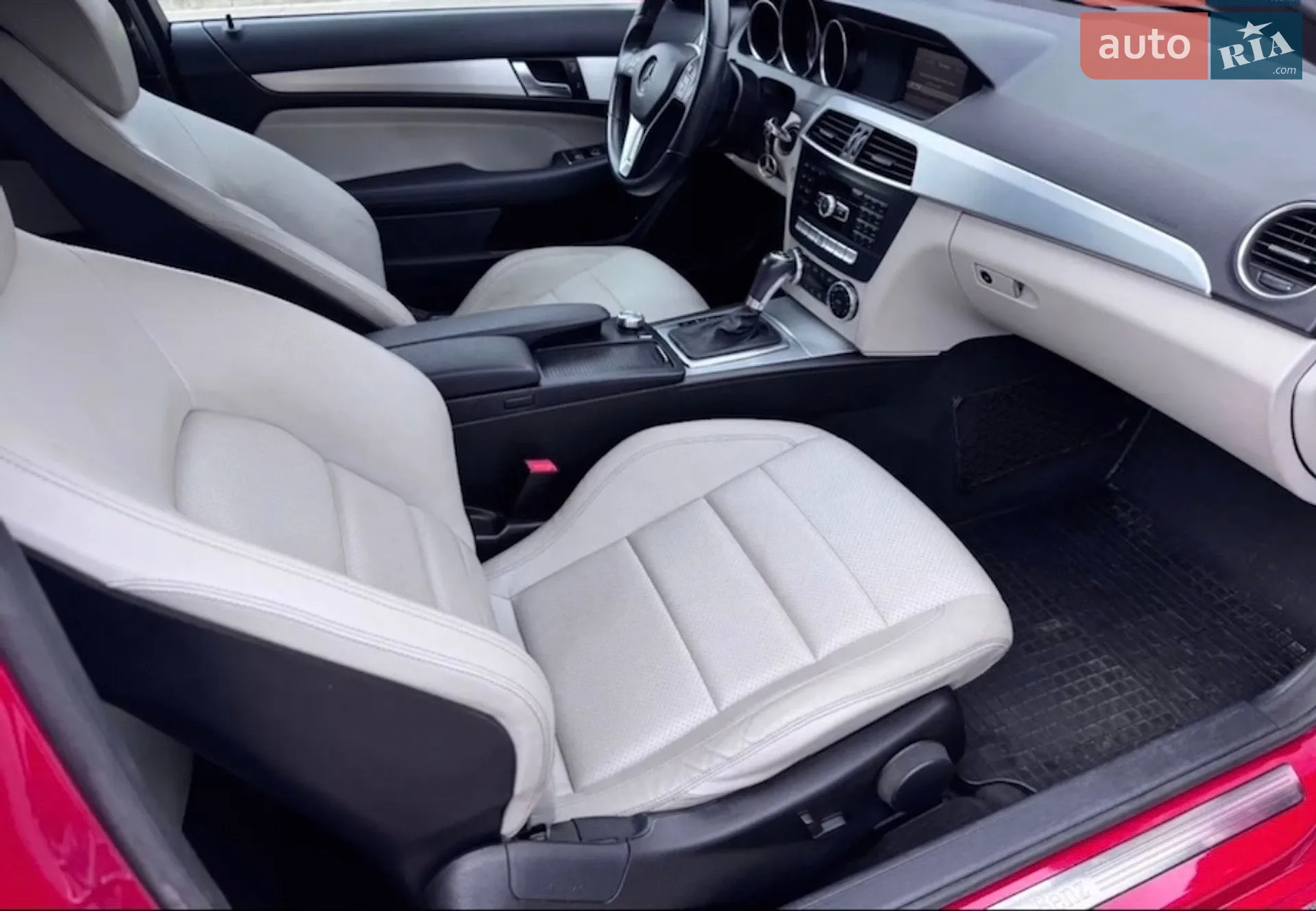 2012 Mercedes-Benz C-klasse - мініатюра 18