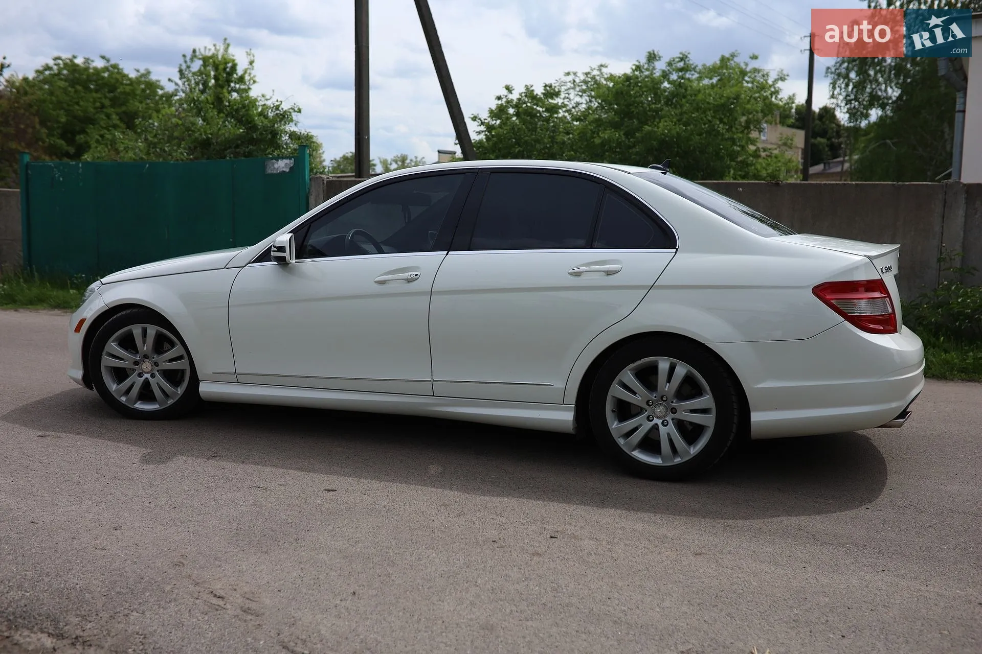2011 Mercedes-Benz C-klasse - мініатюра 2