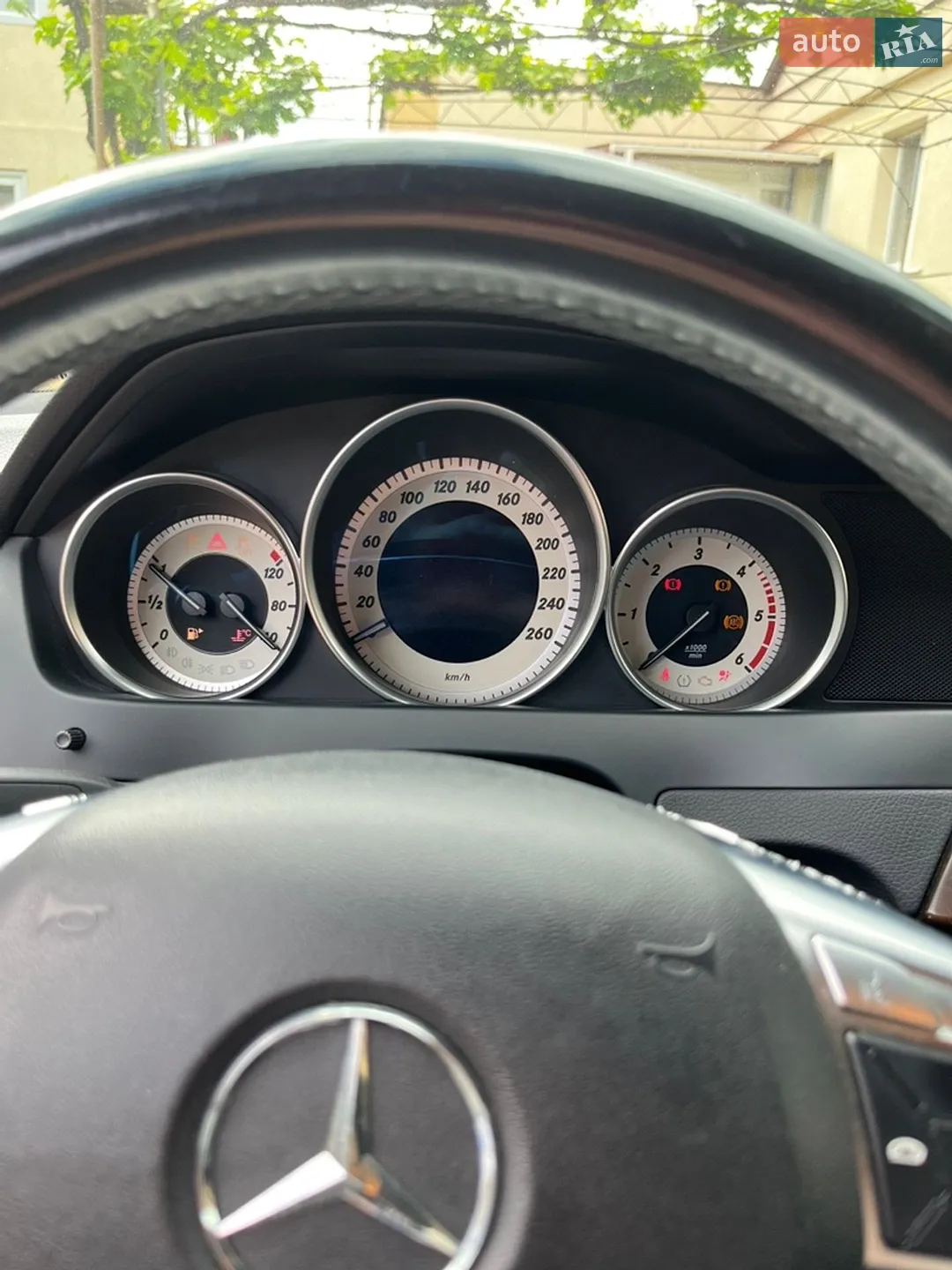 2014 Mercedes-Benz C-klasse - мініатюра 17