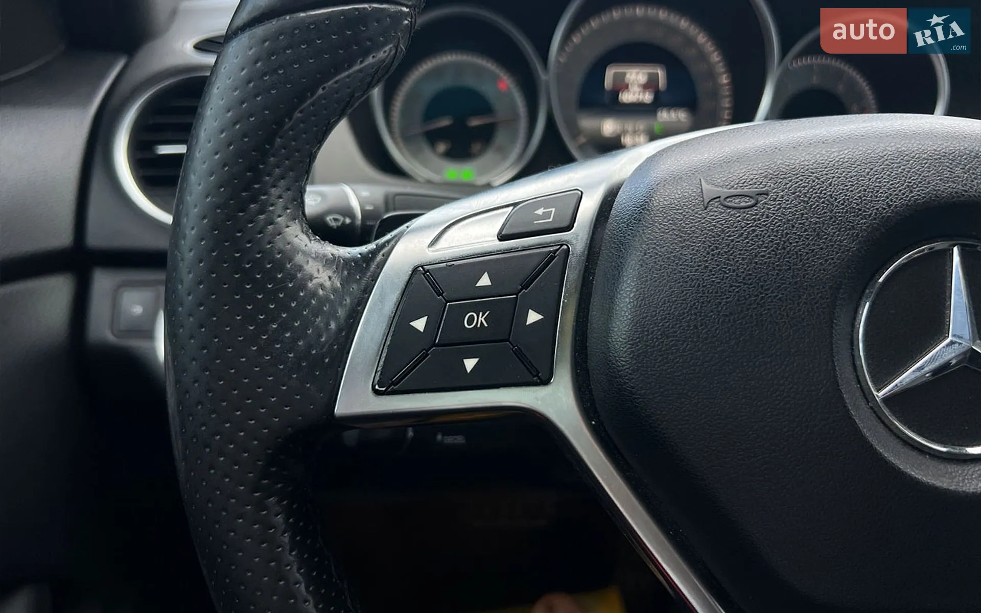 2015 Mercedes-Benz C-klasse - мініатюра 13