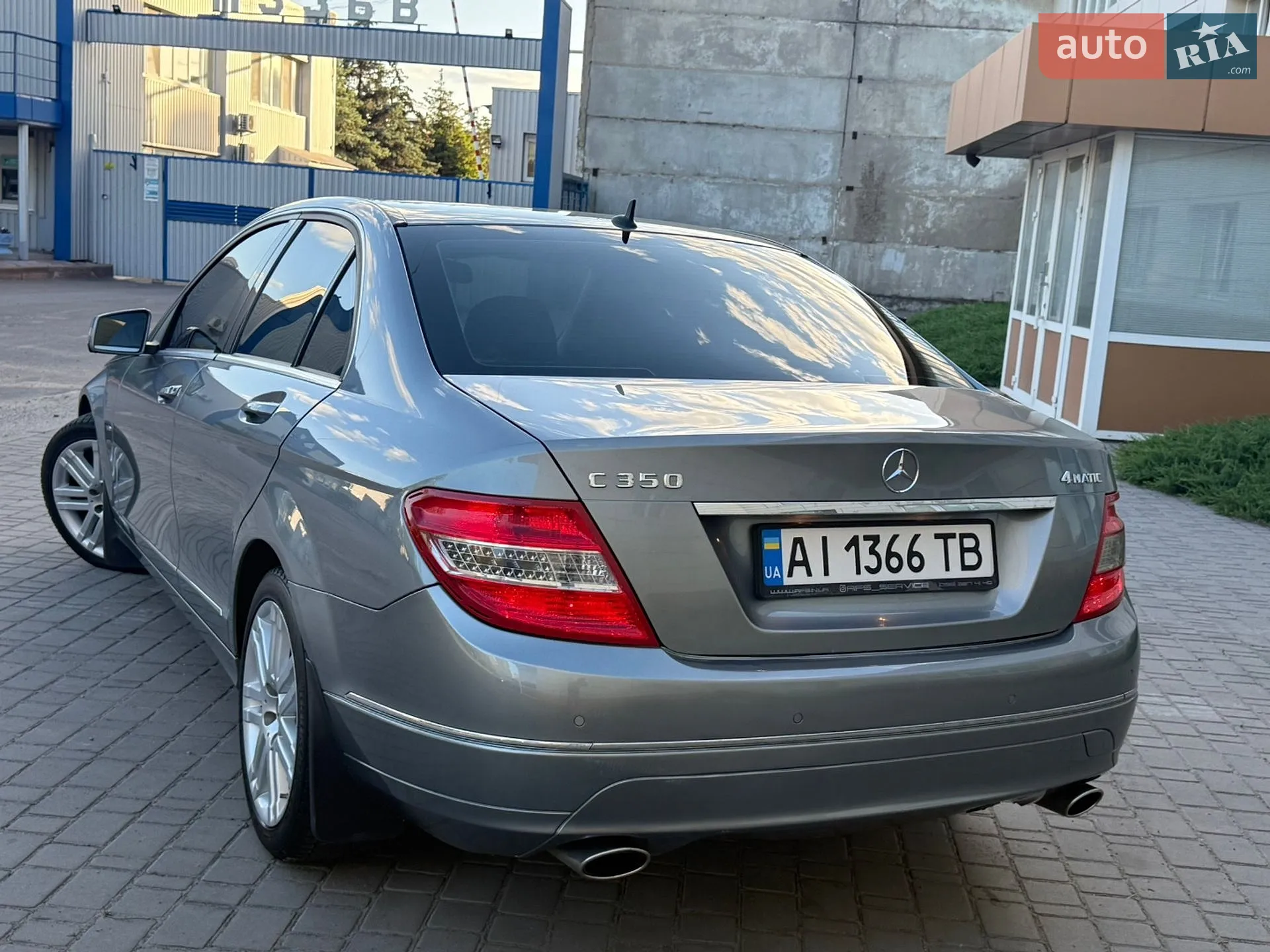 Mercedes-Benz C-Class 2009 VIN WDD2040871F458048 фото оголошення 9 з 56