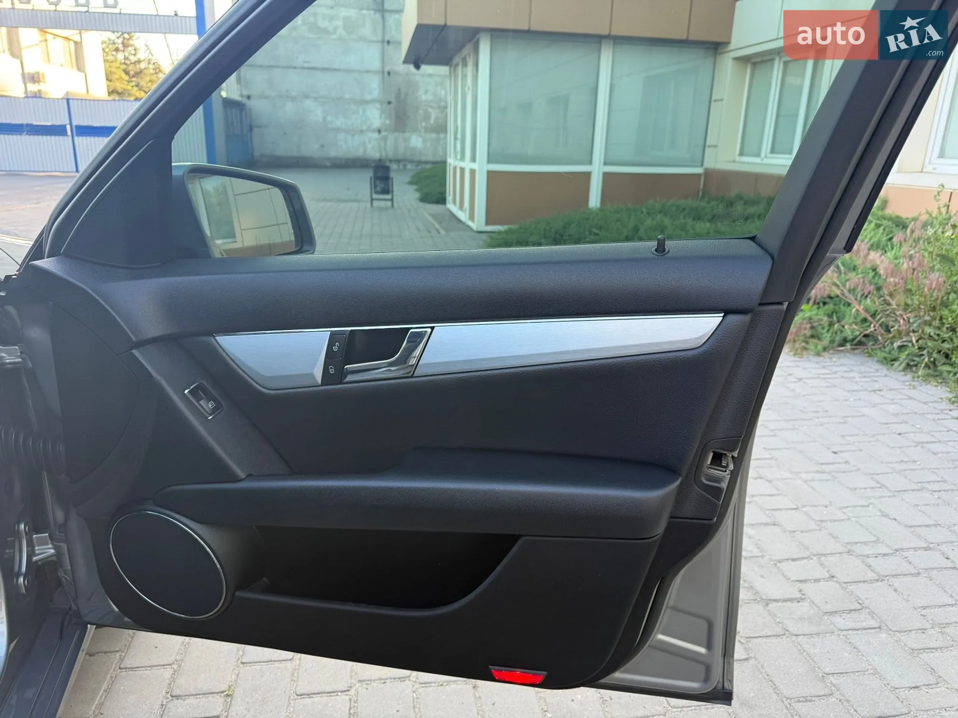 Mercedes-Benz C-Class 2009 VIN WDD2040871F458048 фото оголошення 26 з 56