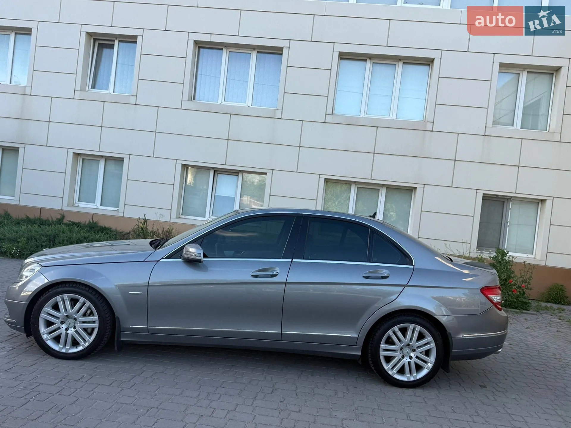 Mercedes-Benz C-Class 2009 VIN WDD2040871F458048 фото оголошення 33 з 56
