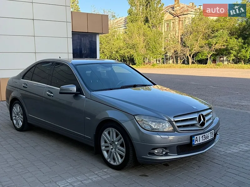 Mercedes-Benz C-Class 2009 VIN WDD2040871F458048 фото оголошення 52 з 91