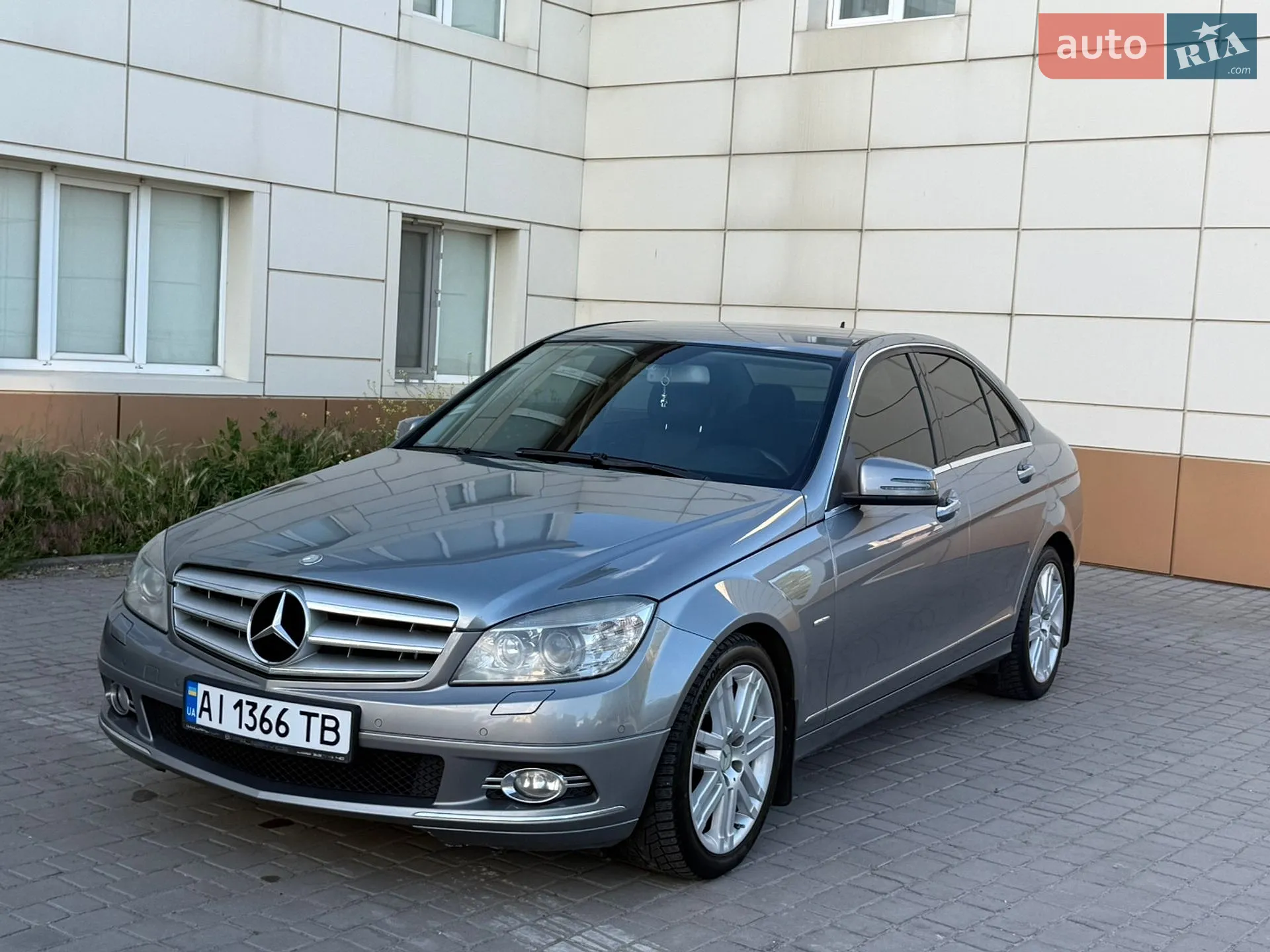Mercedes-Benz C-Class 2009 VIN WDD2040871F458048 фото оголошення 55 з 56