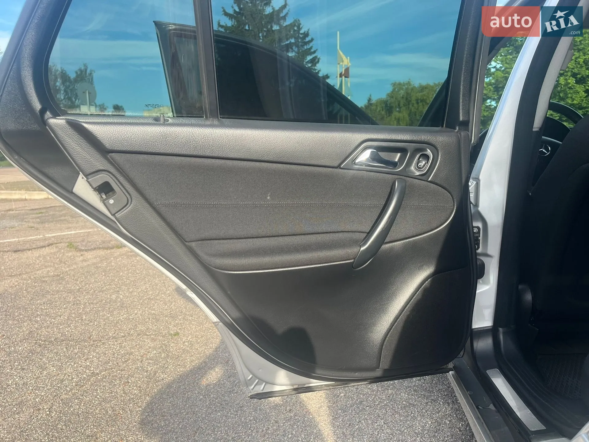 Mercedes-Benz C-Class 2005 VIN WDB2032461F715156 фото оголошення 11 з 20