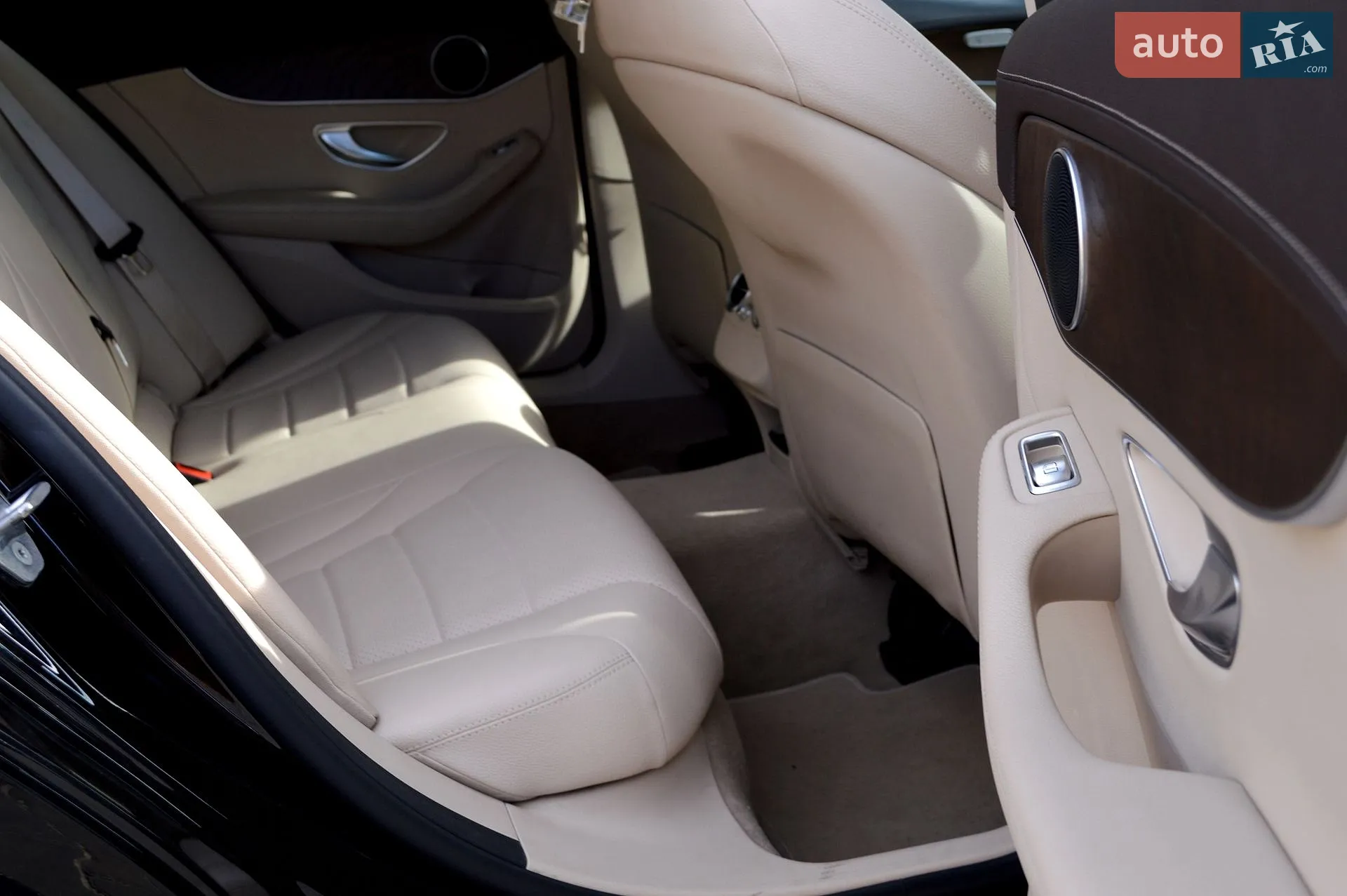 2017 Mercedes-Benz C-klasse - мініатюра 32