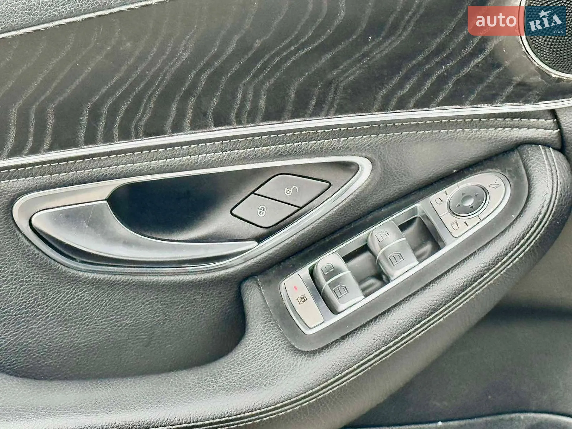 2015 Mercedes-Benz C-klasse - мініатюра 13