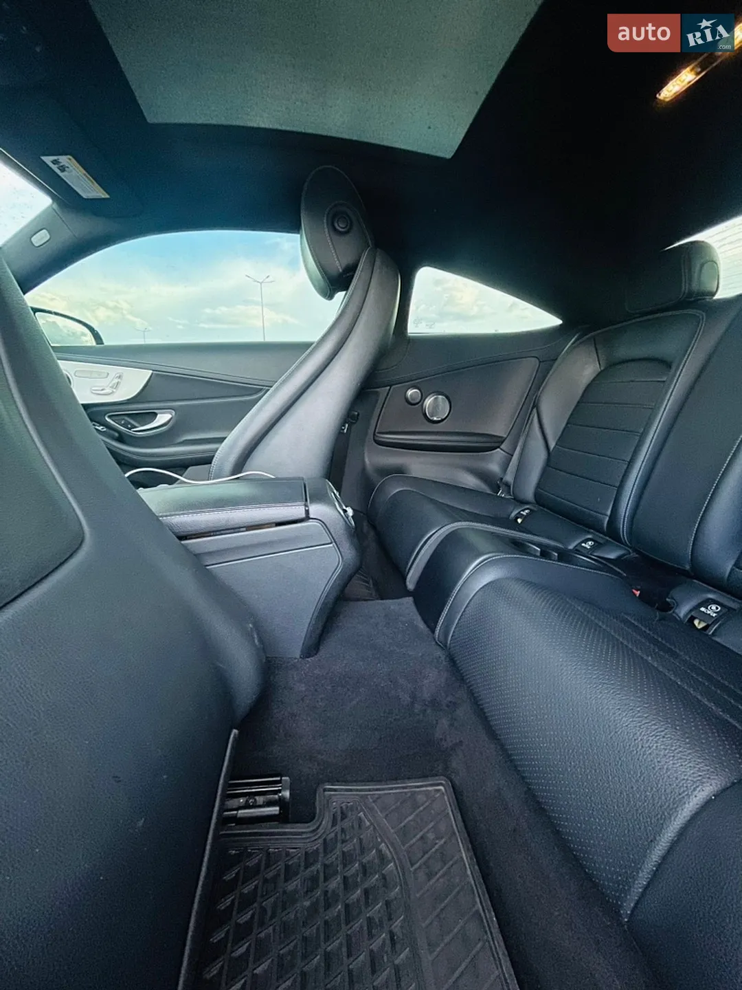 2016 Mercedes-Benz C-klasse - мініатюра 30