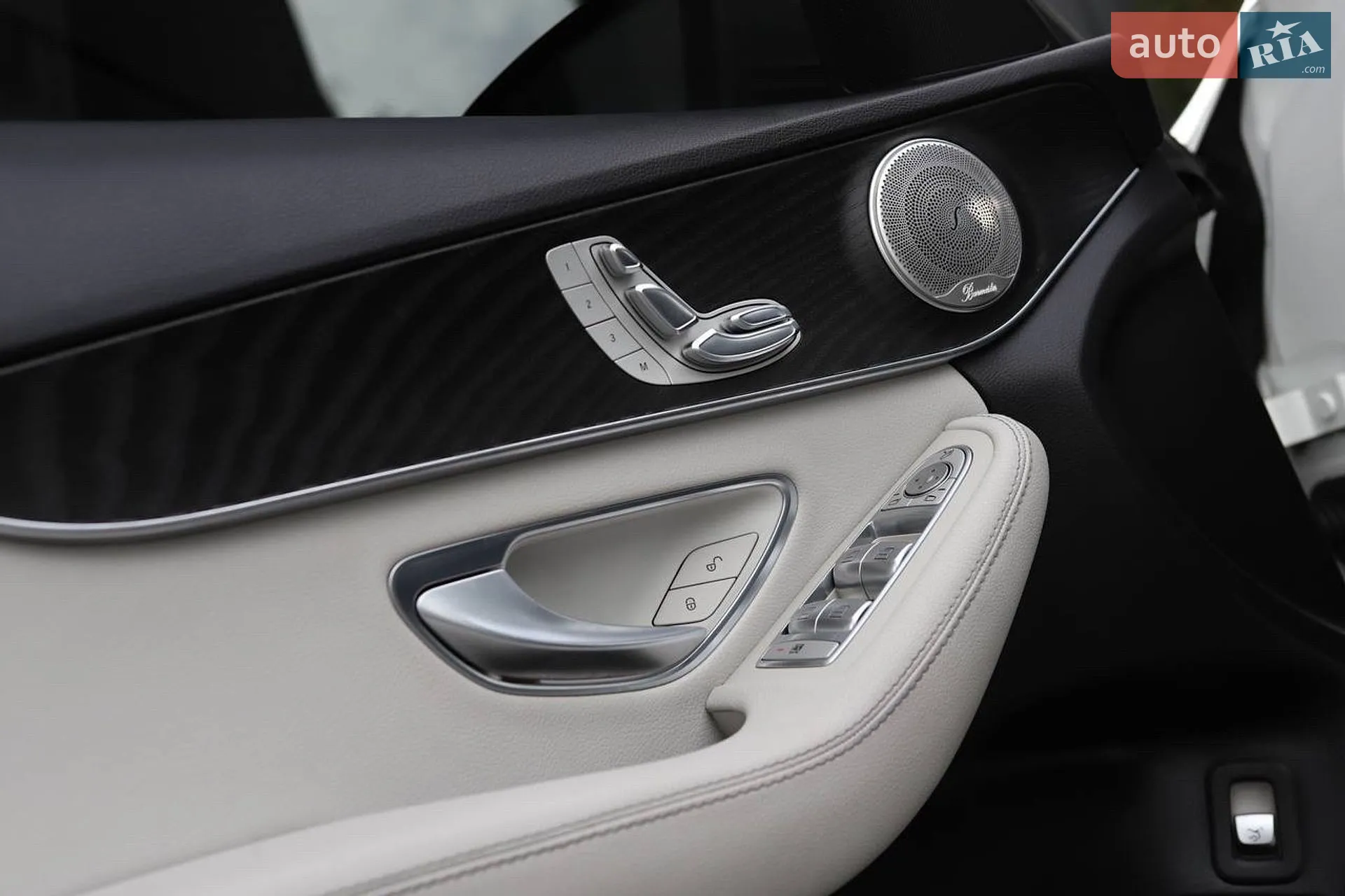2016 Mercedes-Benz C-klasse - мініатюра 30