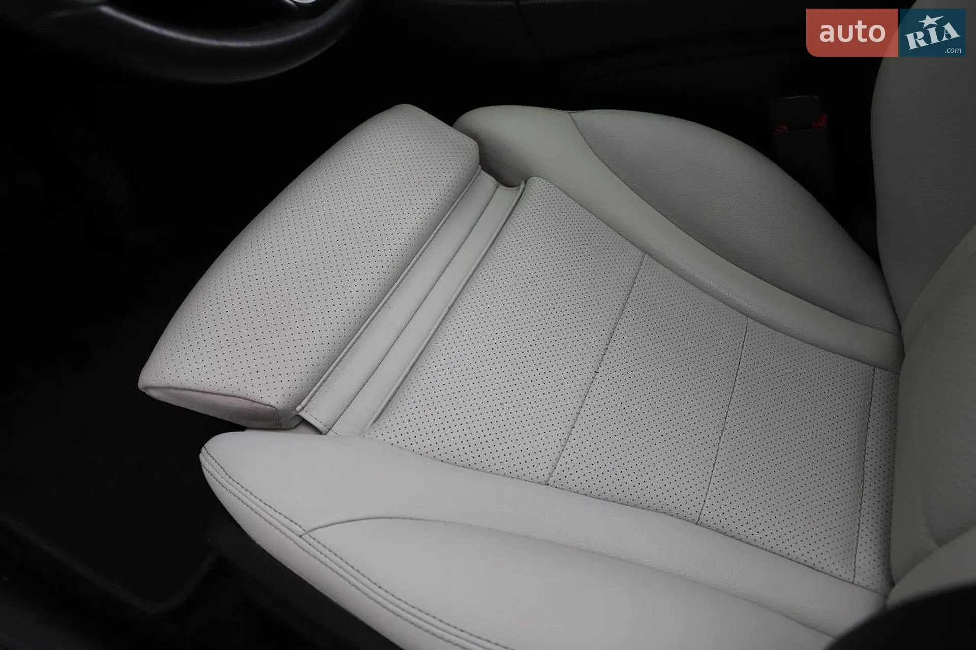 2016 Mercedes-Benz C-klasse - мініатюра 35