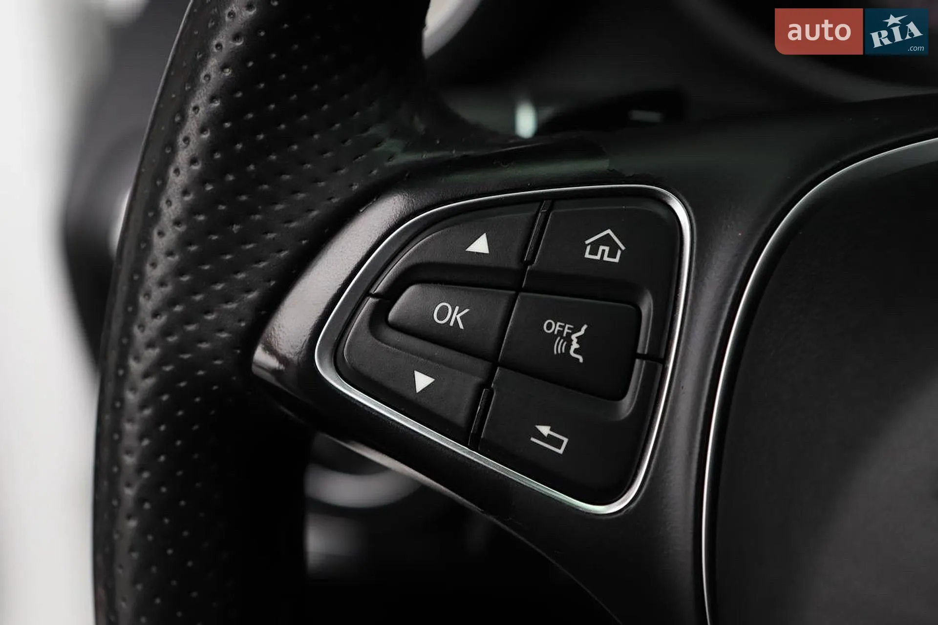 2016 Mercedes-Benz C-klasse - мініатюра 63