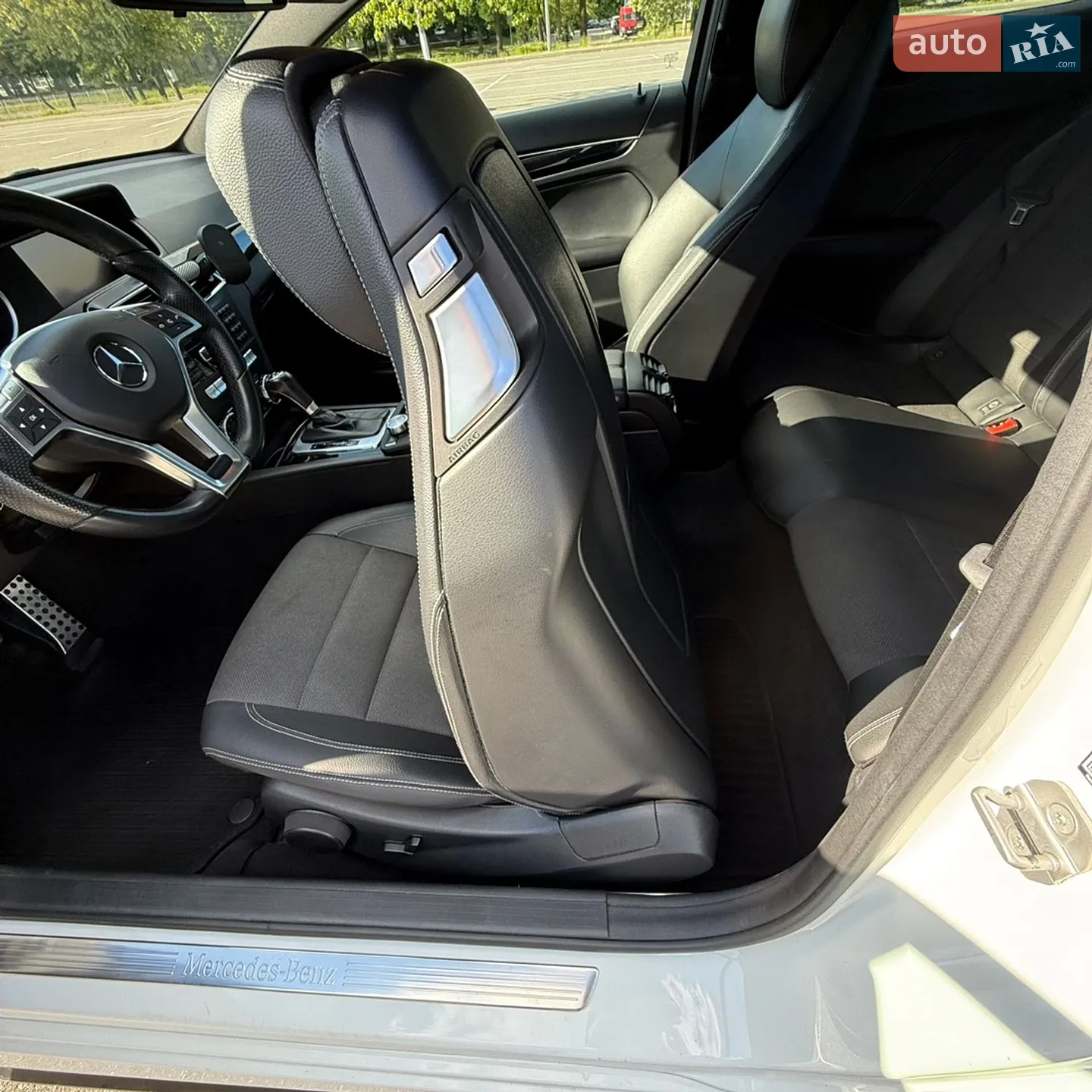 2014 Mercedes-Benz C-klasse - мініатюра 16