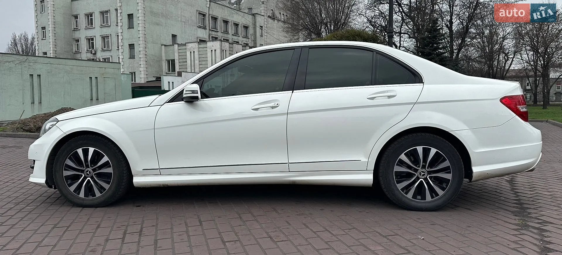 2013 Mercedes-Benz C-klasse - мініатюра 13