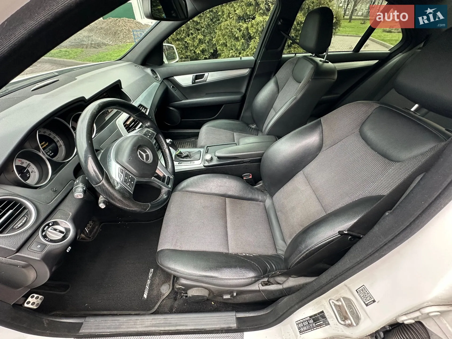 2013 Mercedes-Benz C-klasse - мініатюра 15