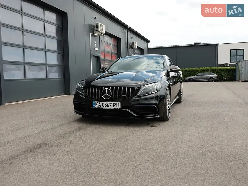 Mercedes-Benz C-Class