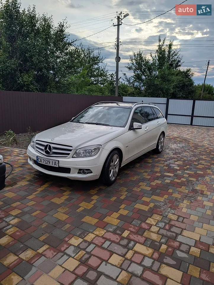 2010 Mercedes-Benz C-klasse - мініатюра 11