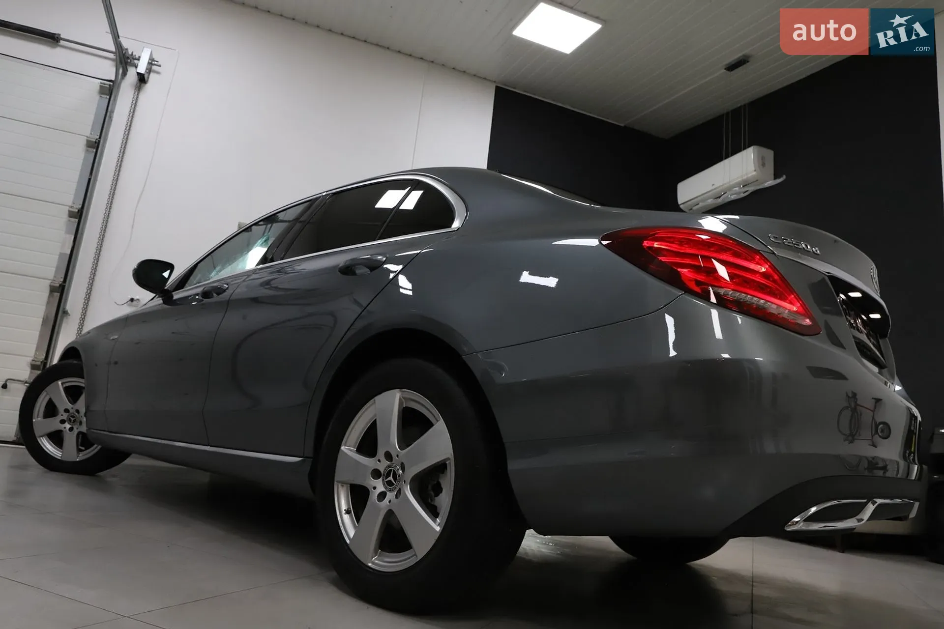 2017 Mercedes-Benz C-klasse - мініатюра 31