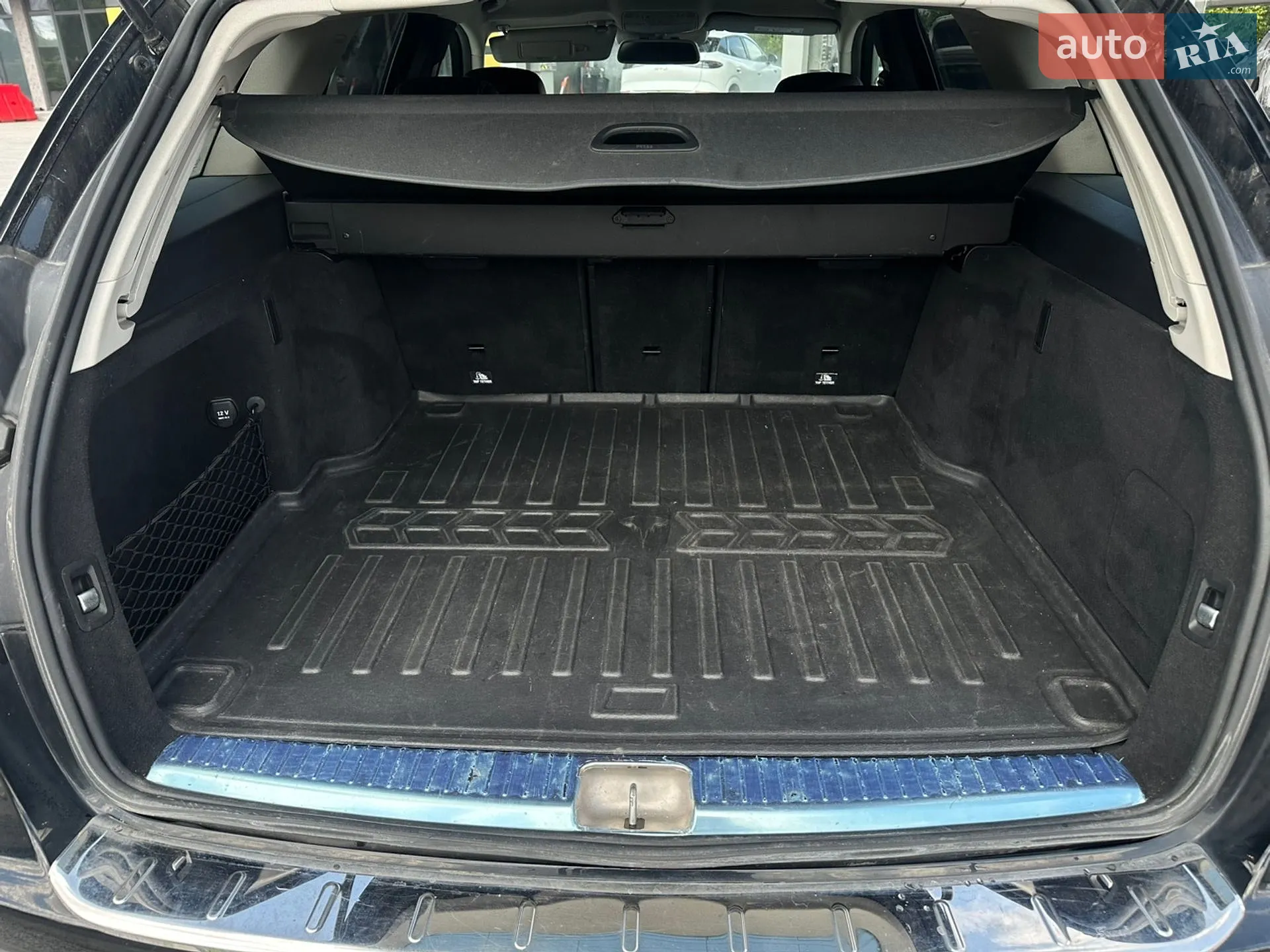 2015 Mercedes-Benz C-klasse - мініатюра 36