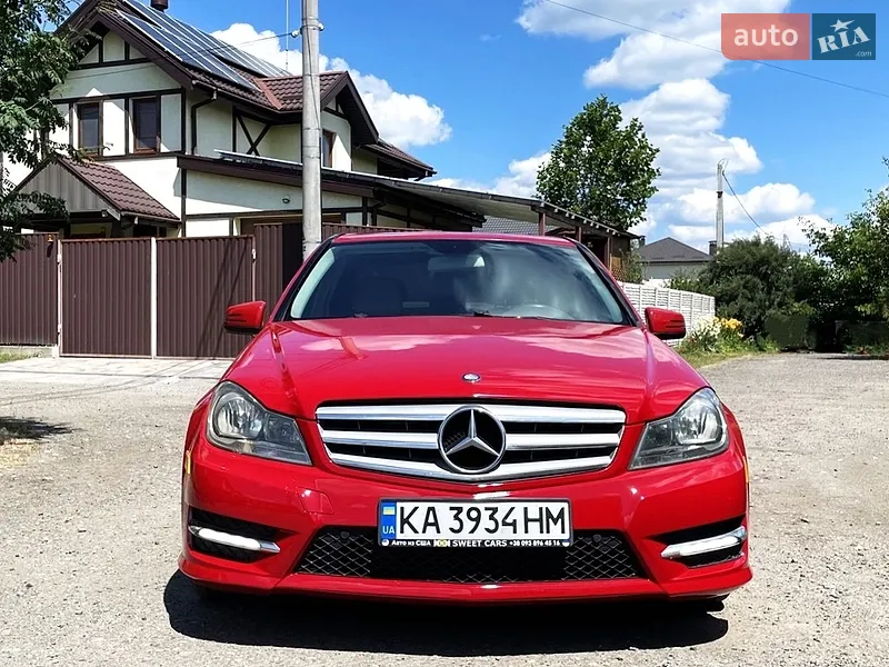 Mercedes-Benz C-Class 2012