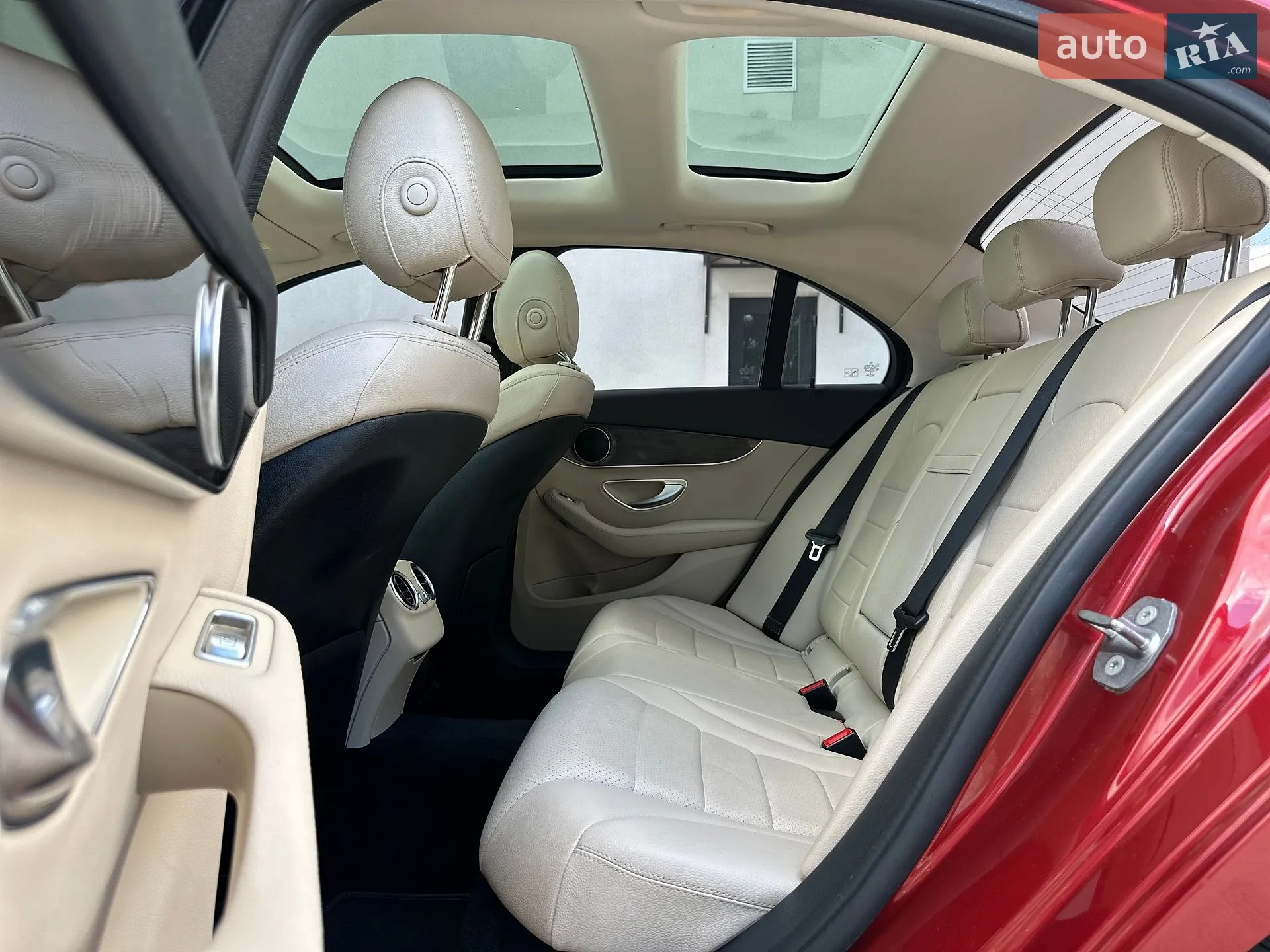 2016 Mercedes-Benz C-klasse - мініатюра 33