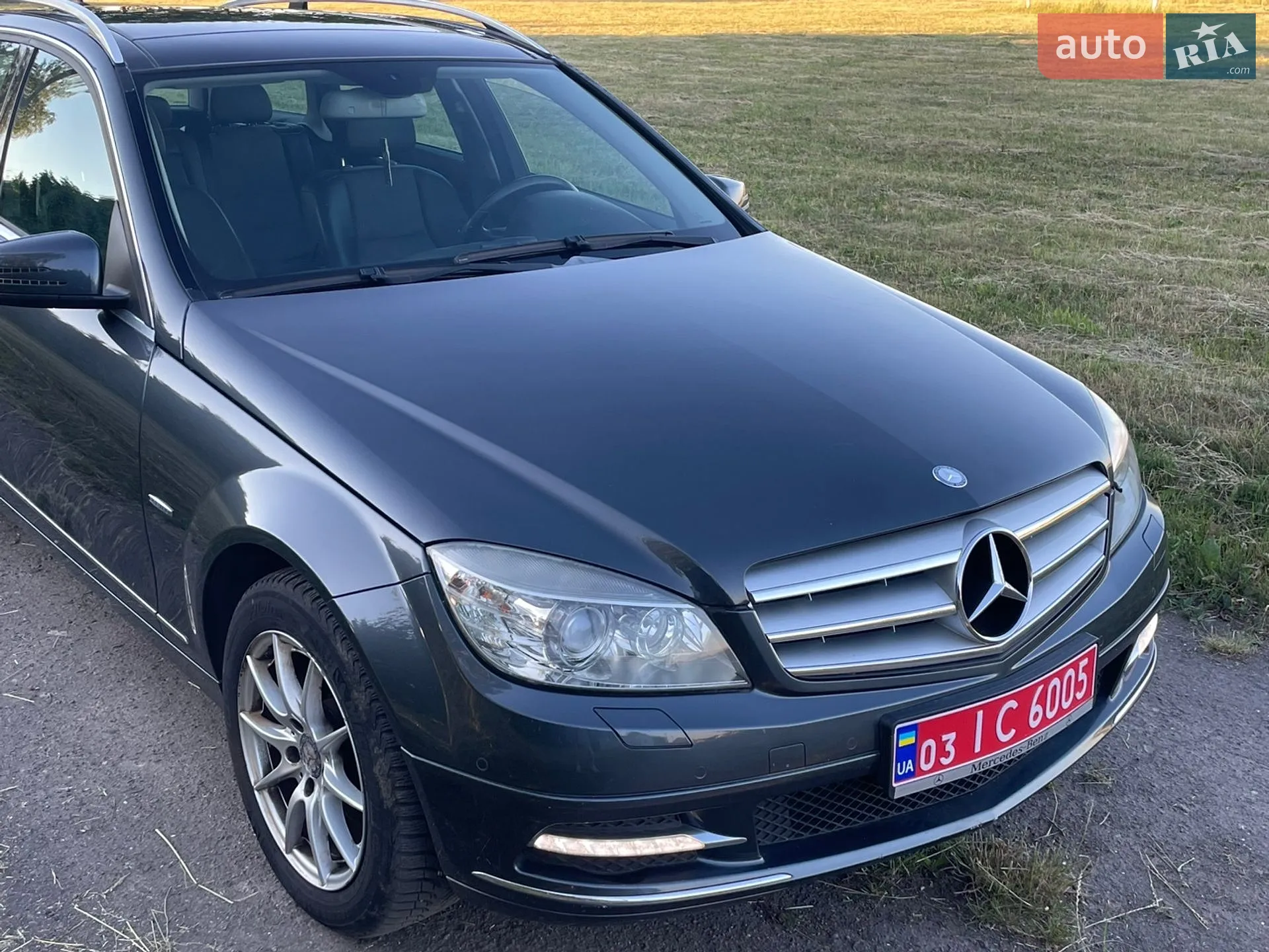 2010 Mercedes-Benz C-klasse - мініатюра 3