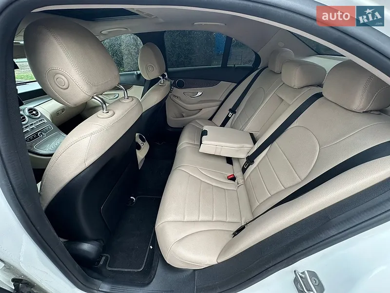 Mercedes-Benz C-Class 2018 VIN 55SWF4JB3JU267893 фото оголошення 15 з 85