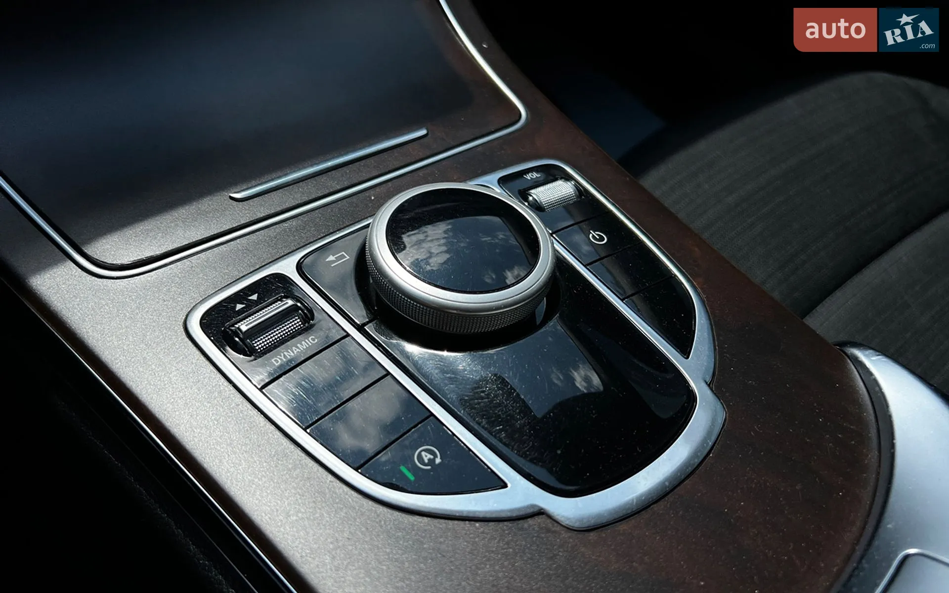 2016 Mercedes-Benz C-klasse - мініатюра 16