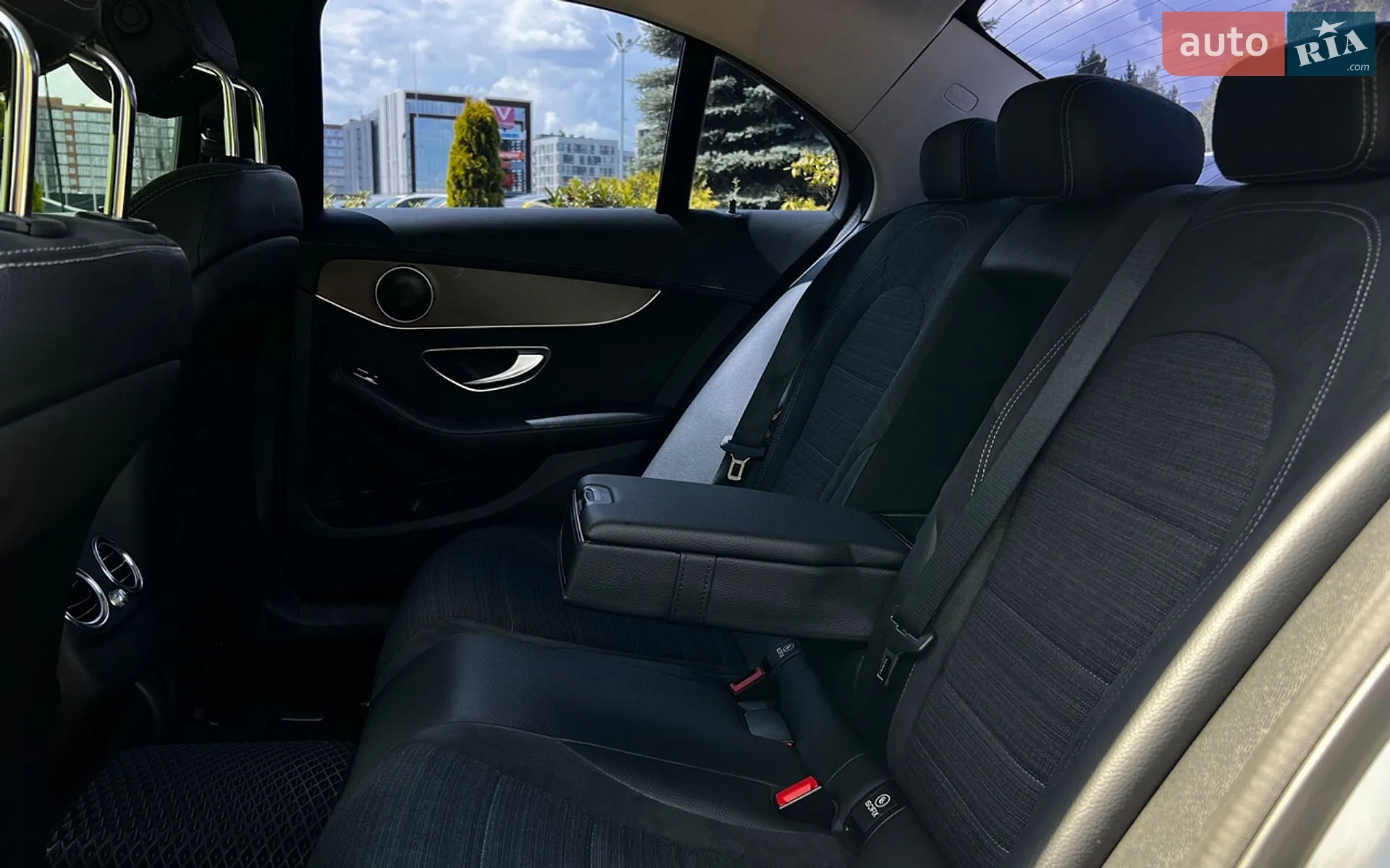 2016 Mercedes-Benz C-klasse - мініатюра 24