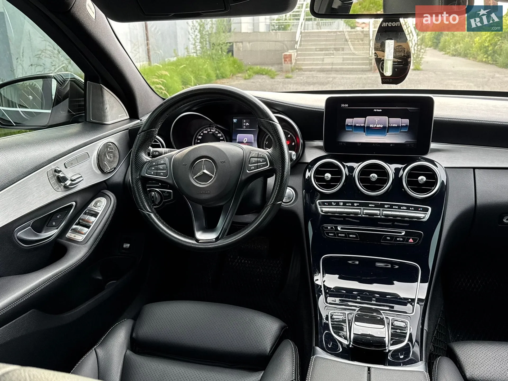 2016 Mercedes-Benz C-klasse - мініатюра 38