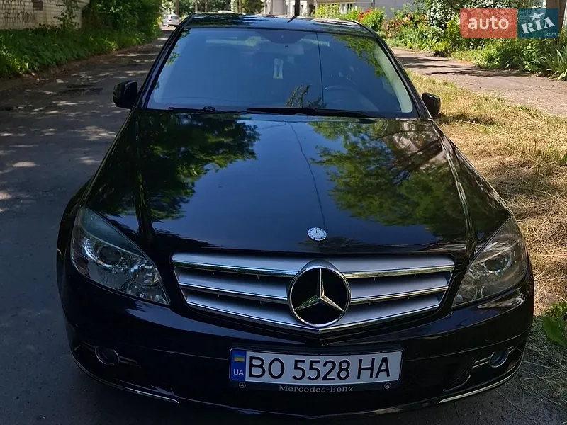Mercedes-Benz C-Class 2010 VIN WDD2042021F584961 фото оголошення 21 з 52