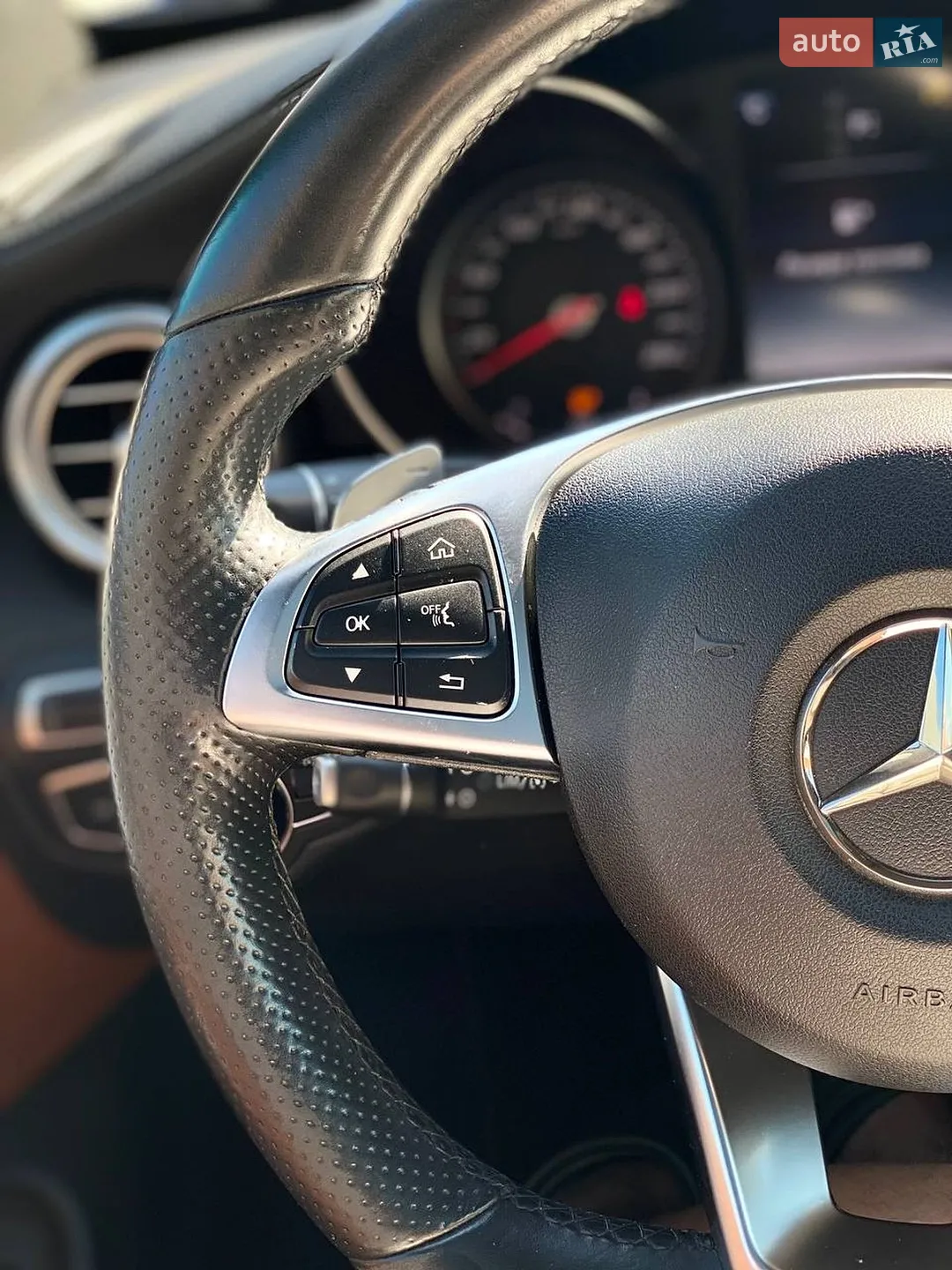 2016 Mercedes-Benz C-klasse - мініатюра 28
