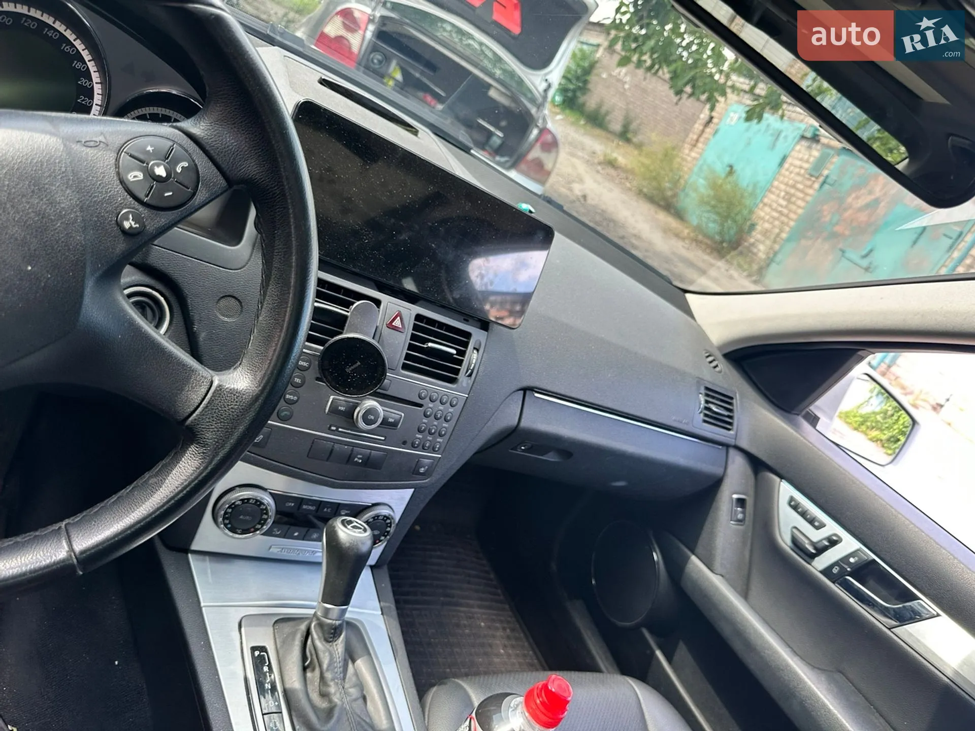 2010 Mercedes-Benz C-klasse - мініатюра 19