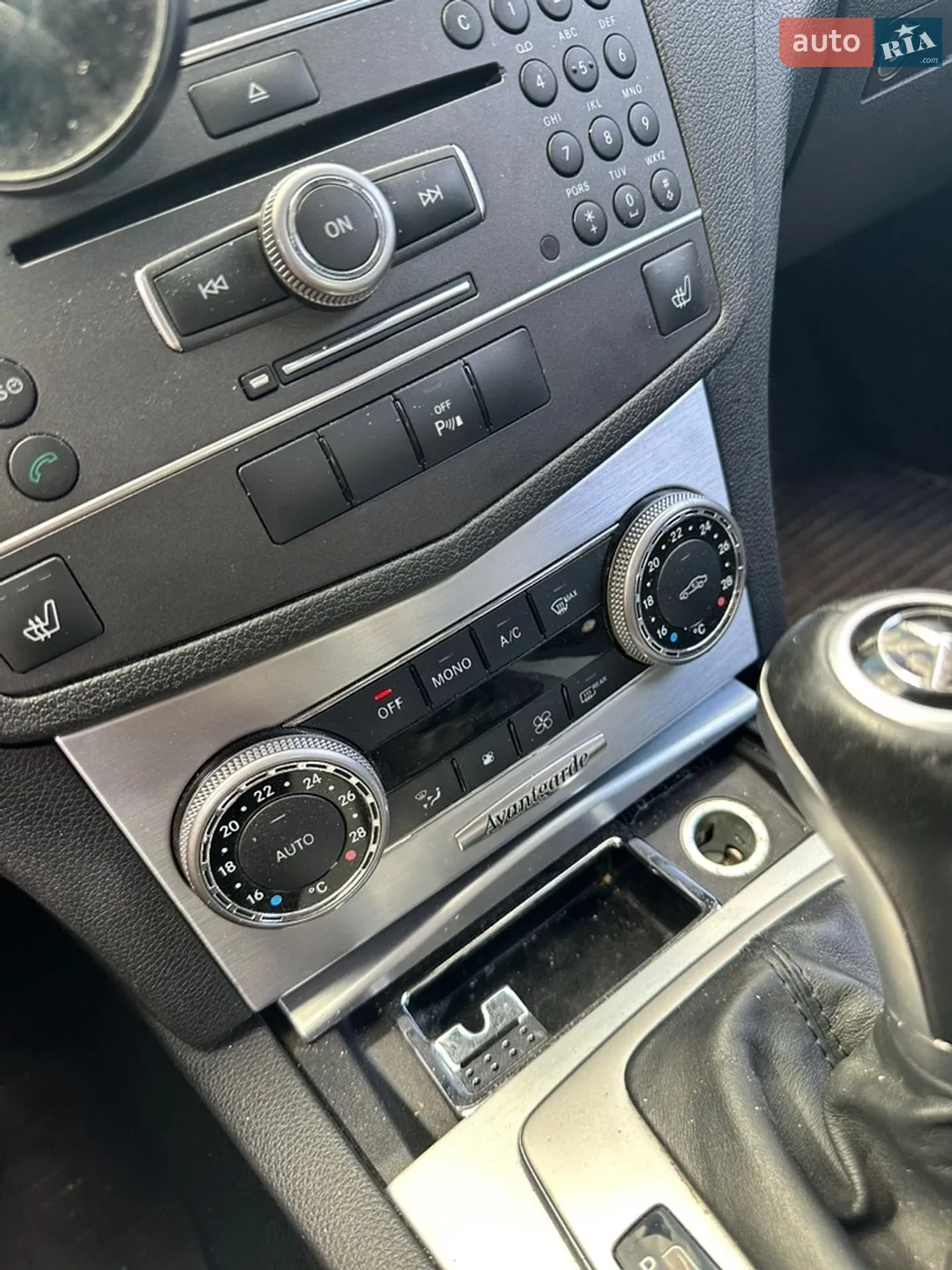 2010 Mercedes-Benz C-klasse - мініатюра 24