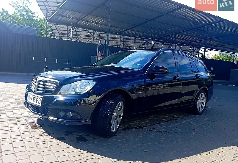Mercedes-Benz C-Class 2012