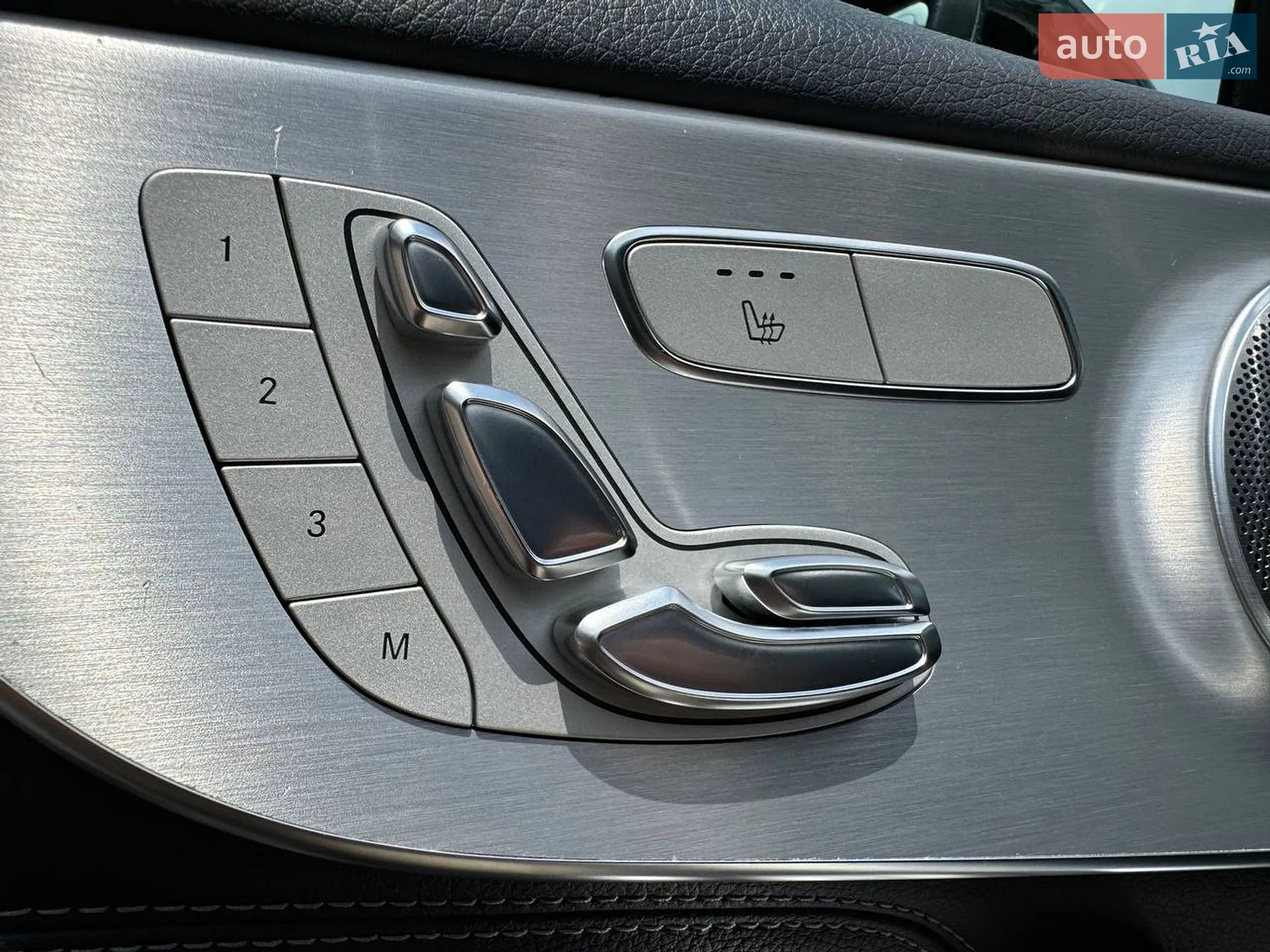 2016 Mercedes-Benz C-klasse - мініатюра 15