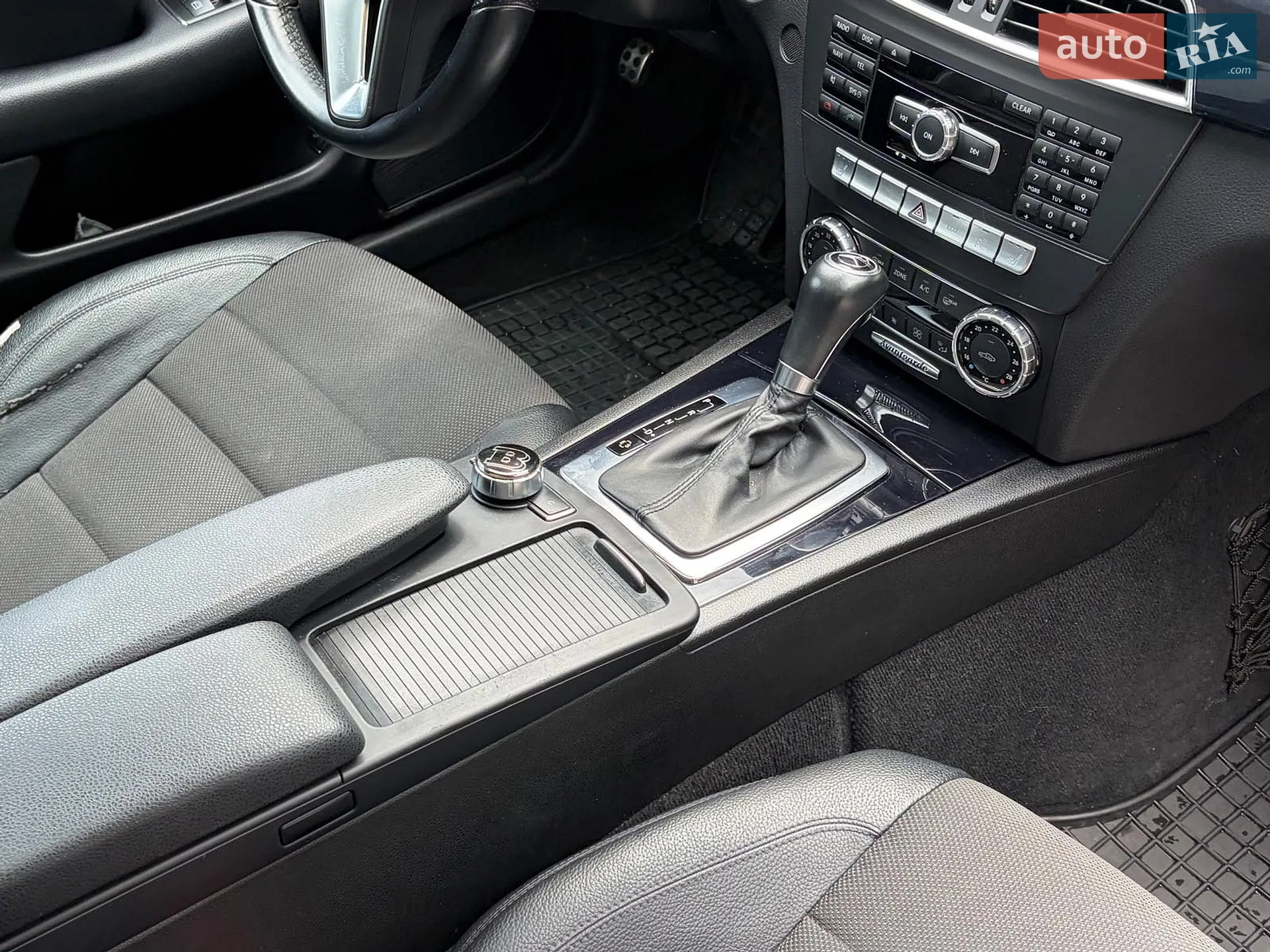 2011 Mercedes-Benz C-klasse - мініатюра 18