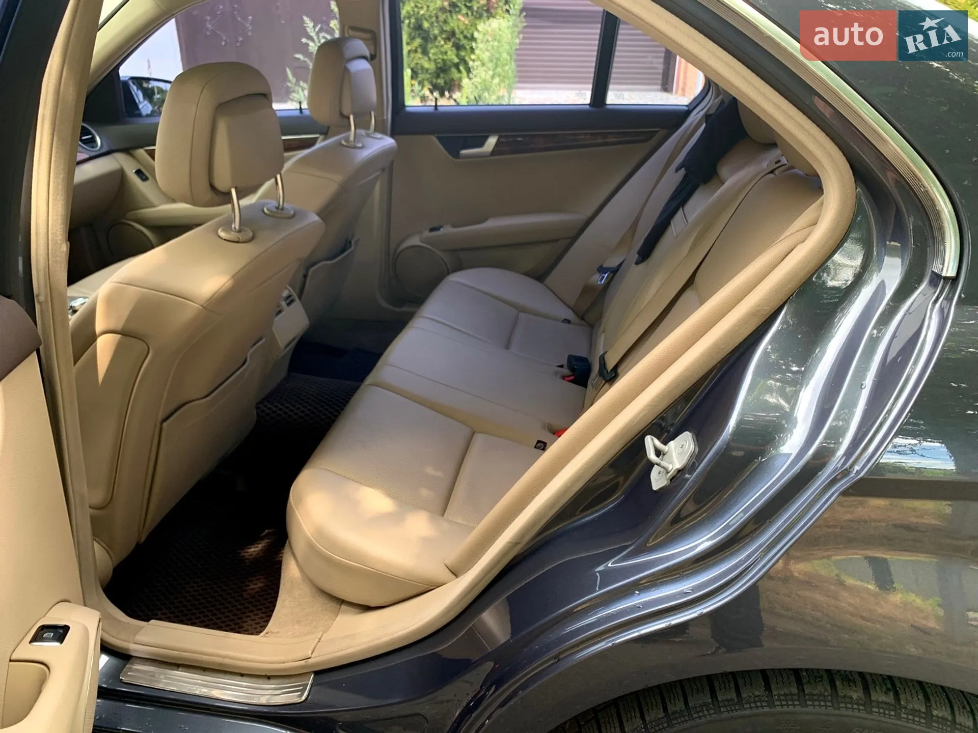 2013 Mercedes-Benz C-klasse - мініатюра 13
