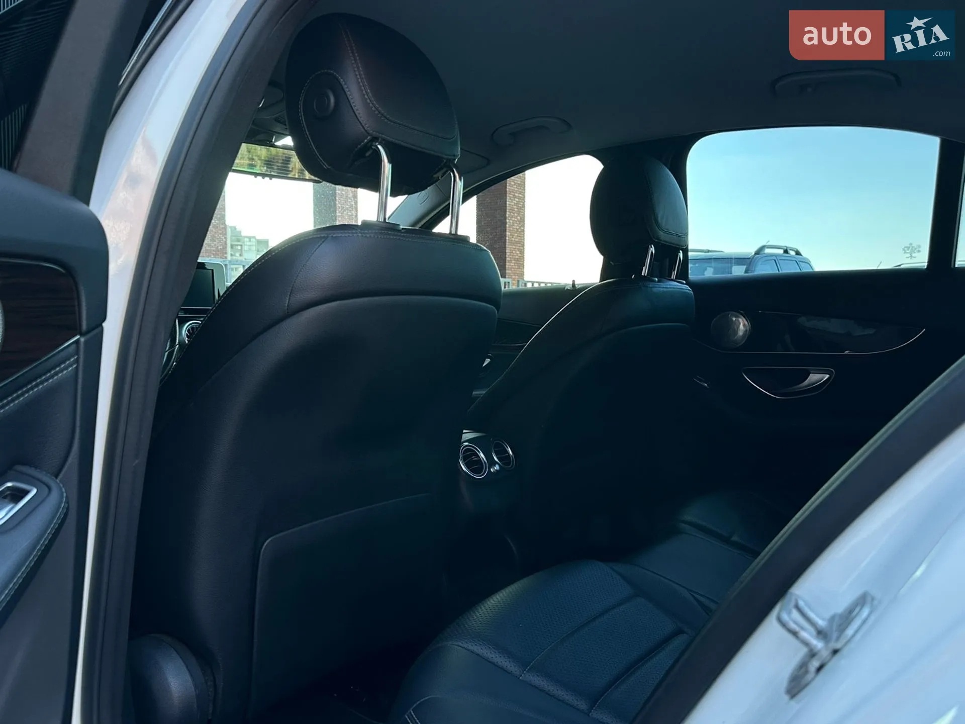 2015 Mercedes-Benz C-klasse - мініатюра 14