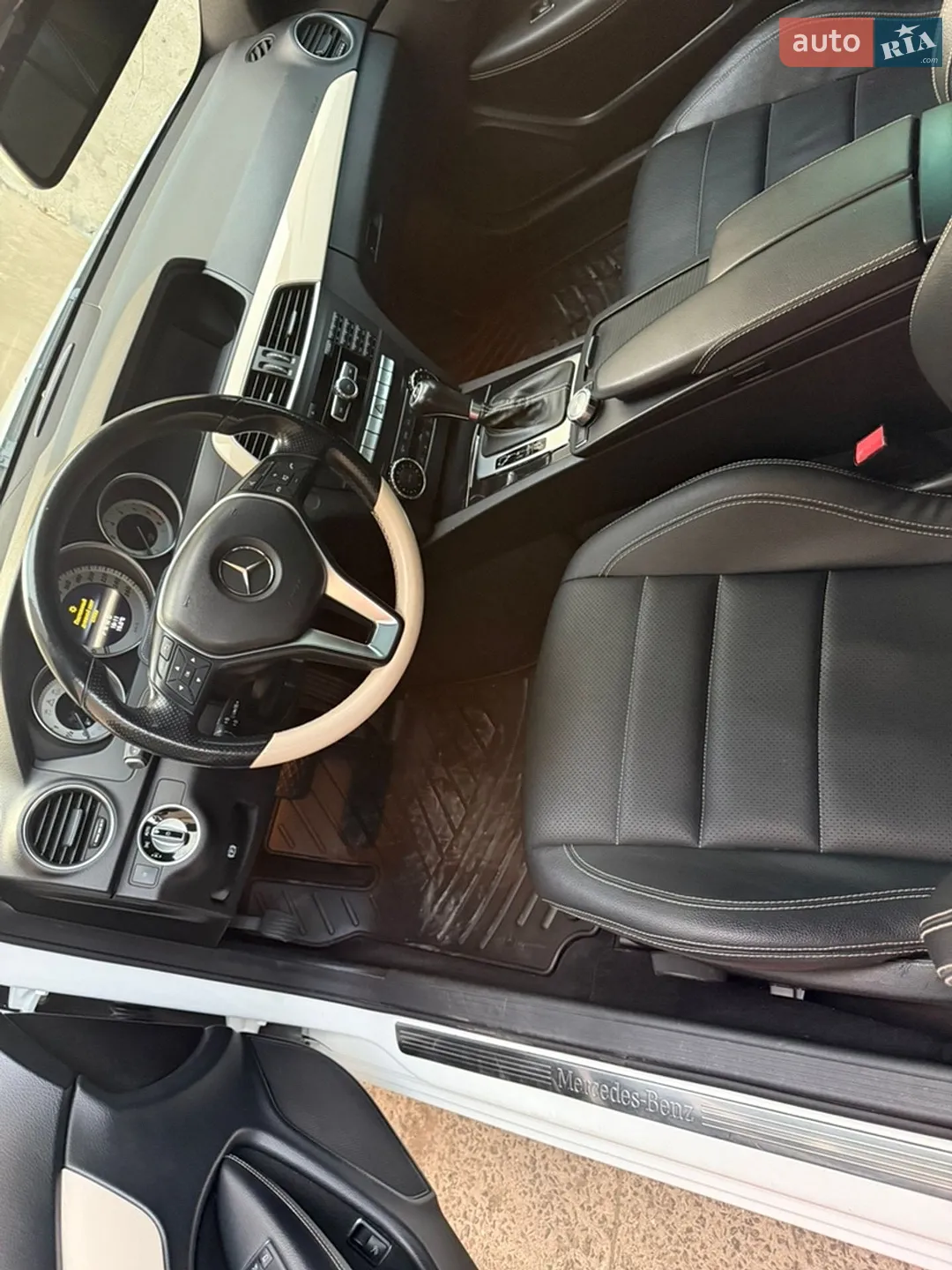 2012 Mercedes-Benz C-klasse - мініатюра 22