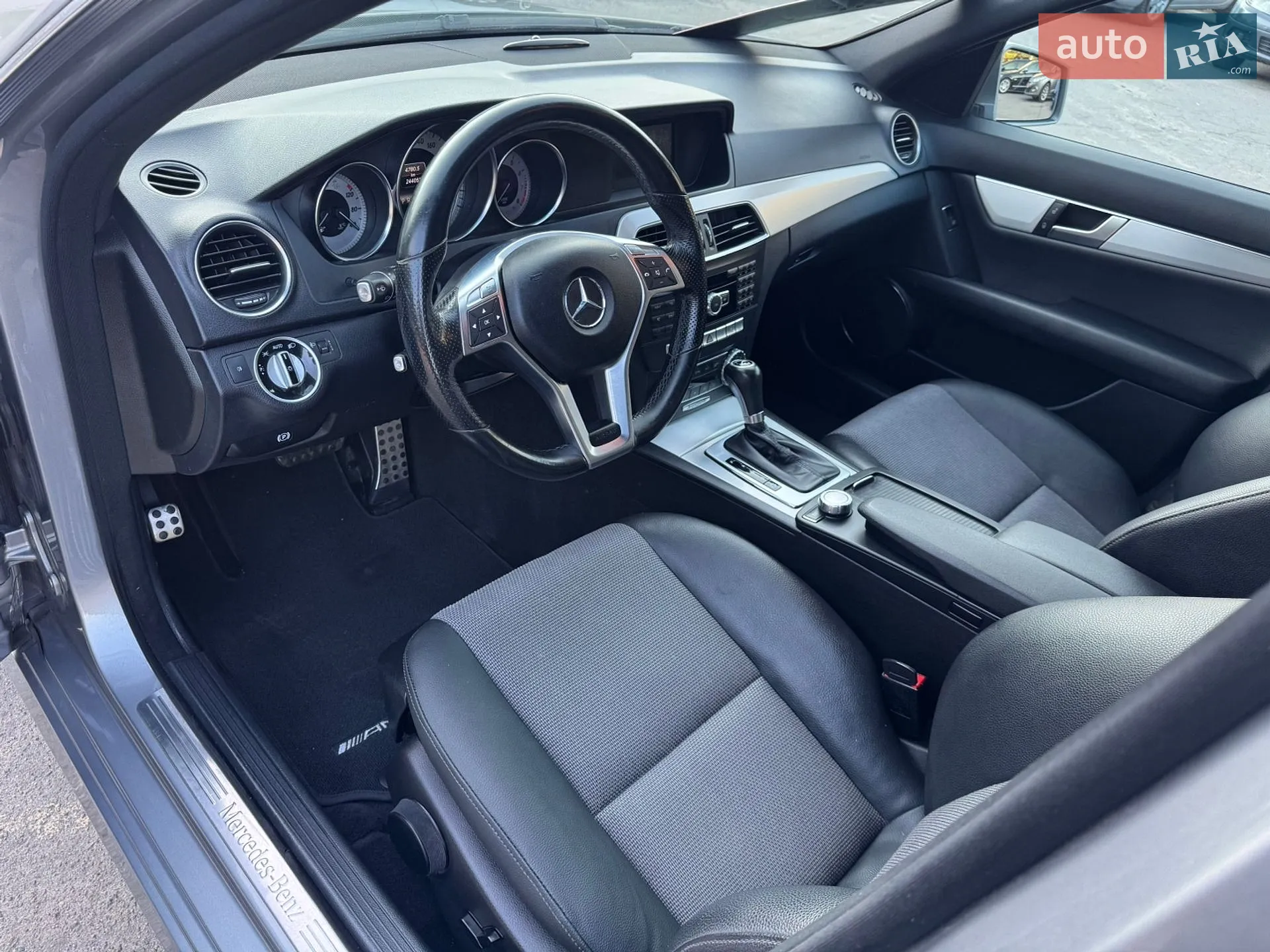 2012 Mercedes-Benz C-klasse - мініатюра 24