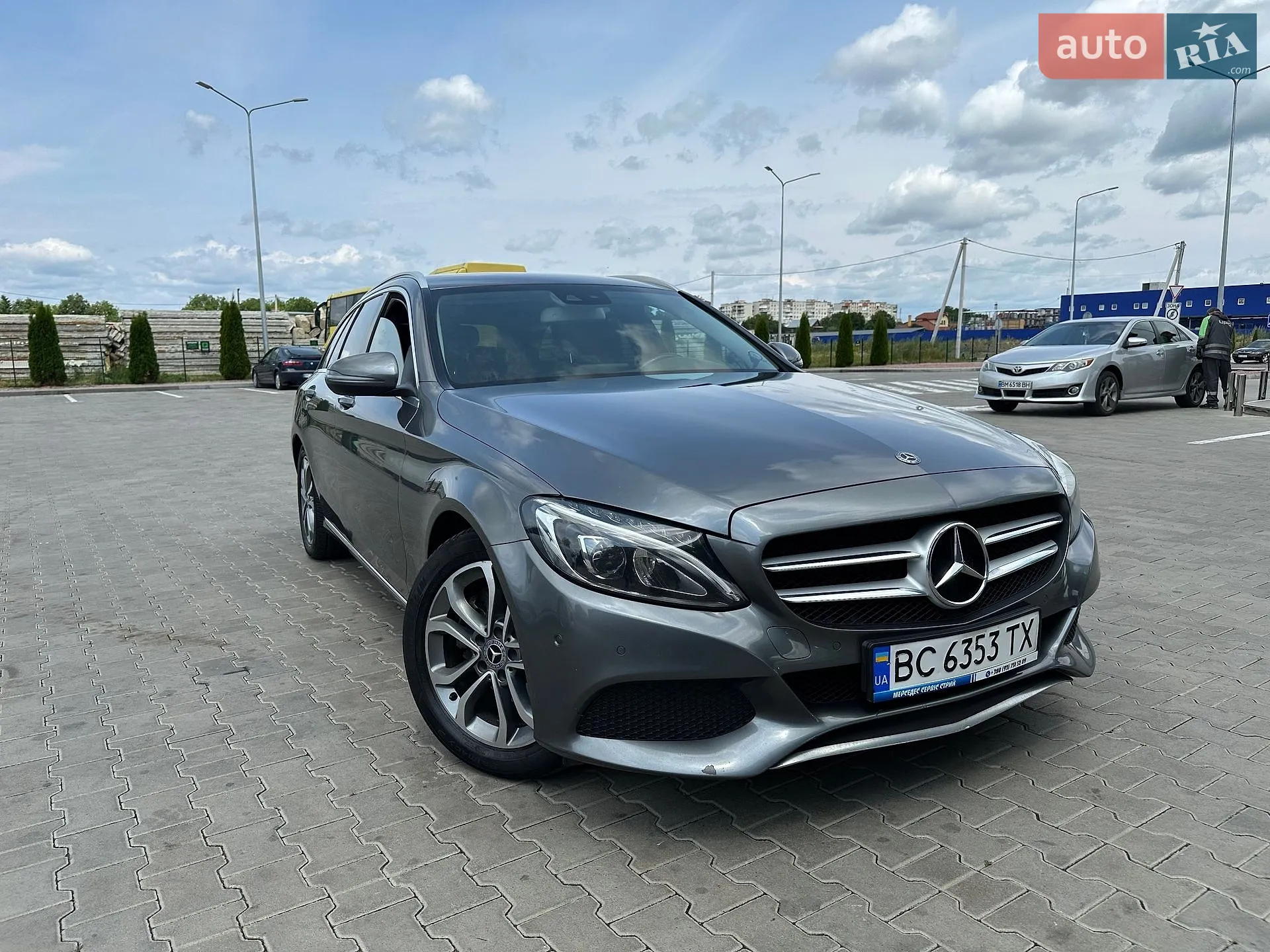 2017 Mercedes-Benz C-klasse - фото 1