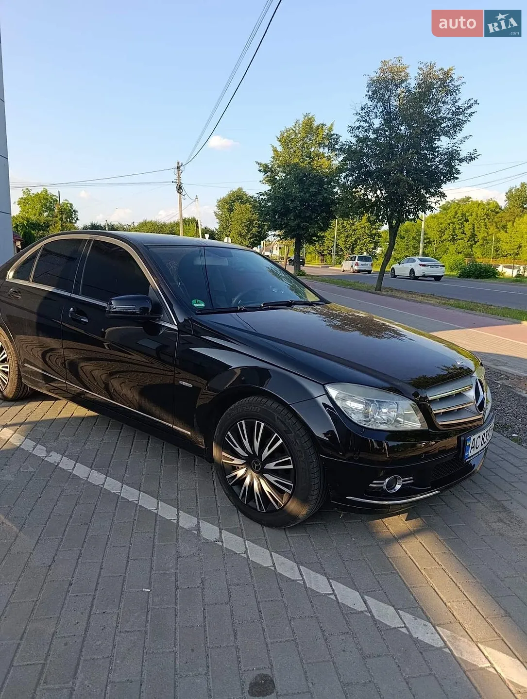 2010 Mercedes-Benz C-klasse - мініатюра 3